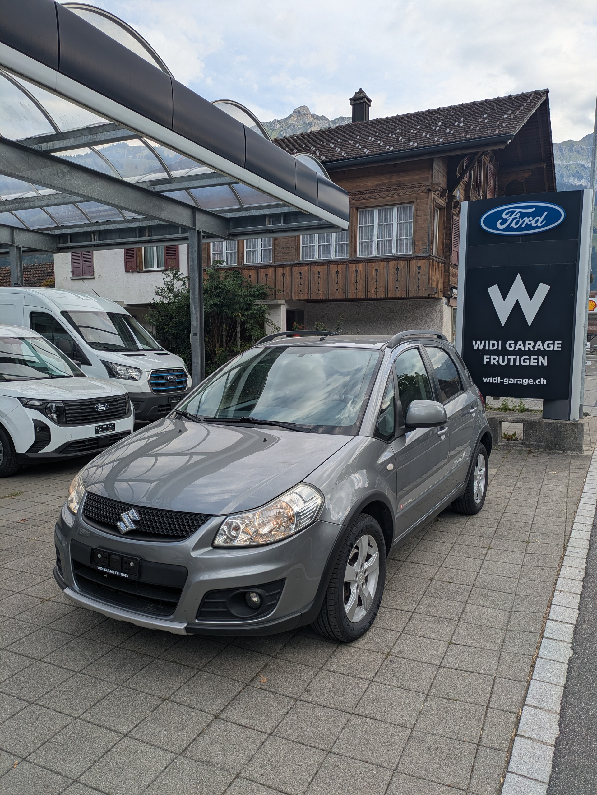SUZUKI SX4 1.6 16V GL Top Piz Sulai 4WD-showroom-element-2