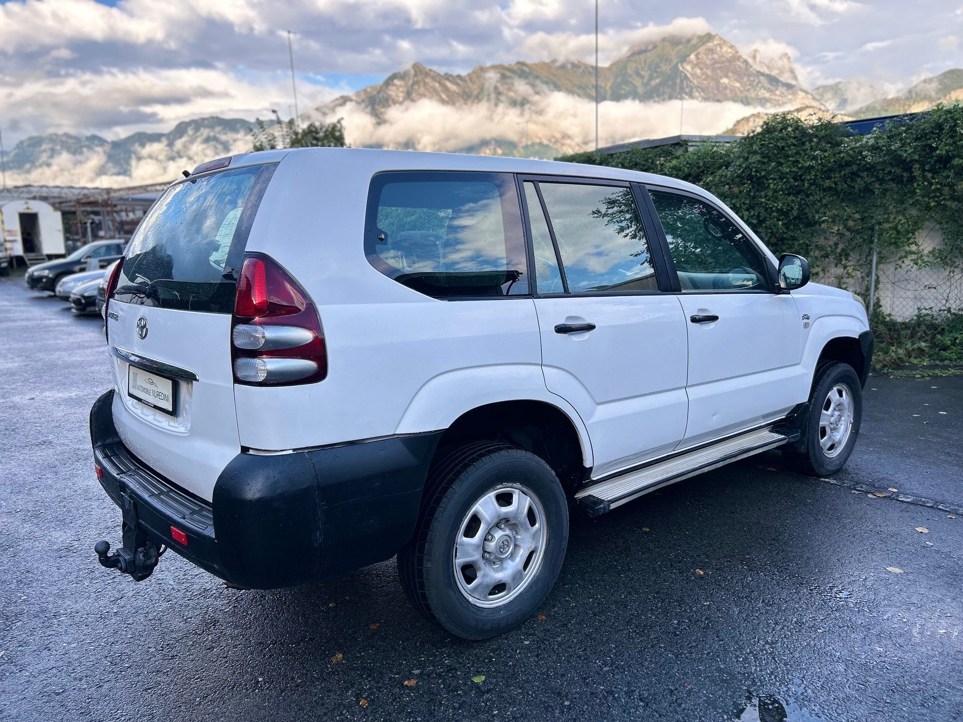 TOYOTA Land Cruiser 3.0 TD Linea Terra-image-3