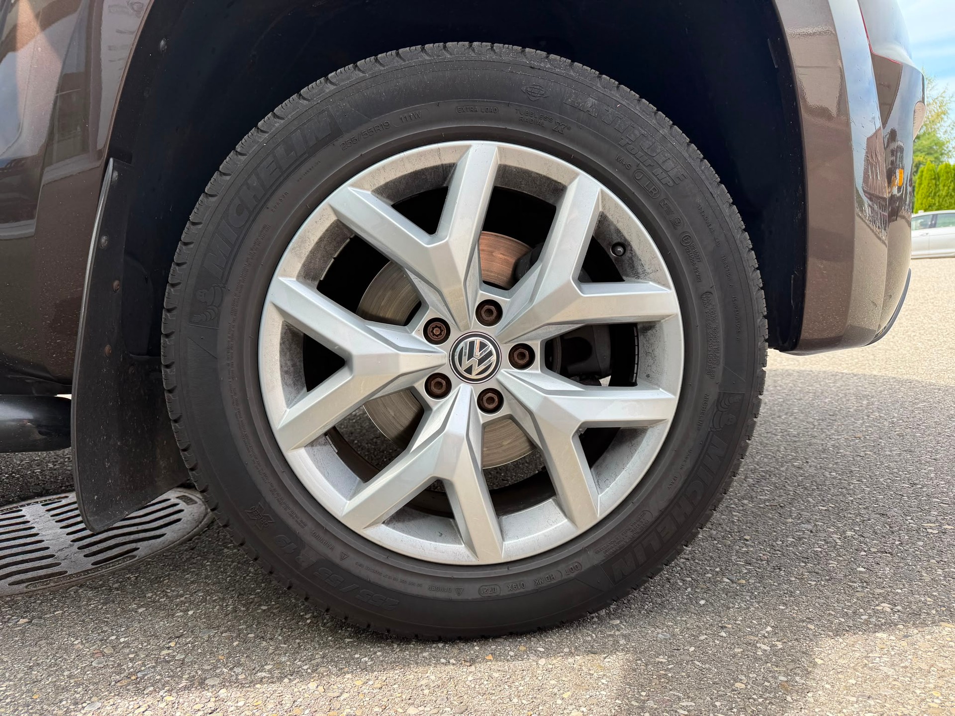 VW Amarok 3.0TDI Crossline 4Motion Automatic-image-9