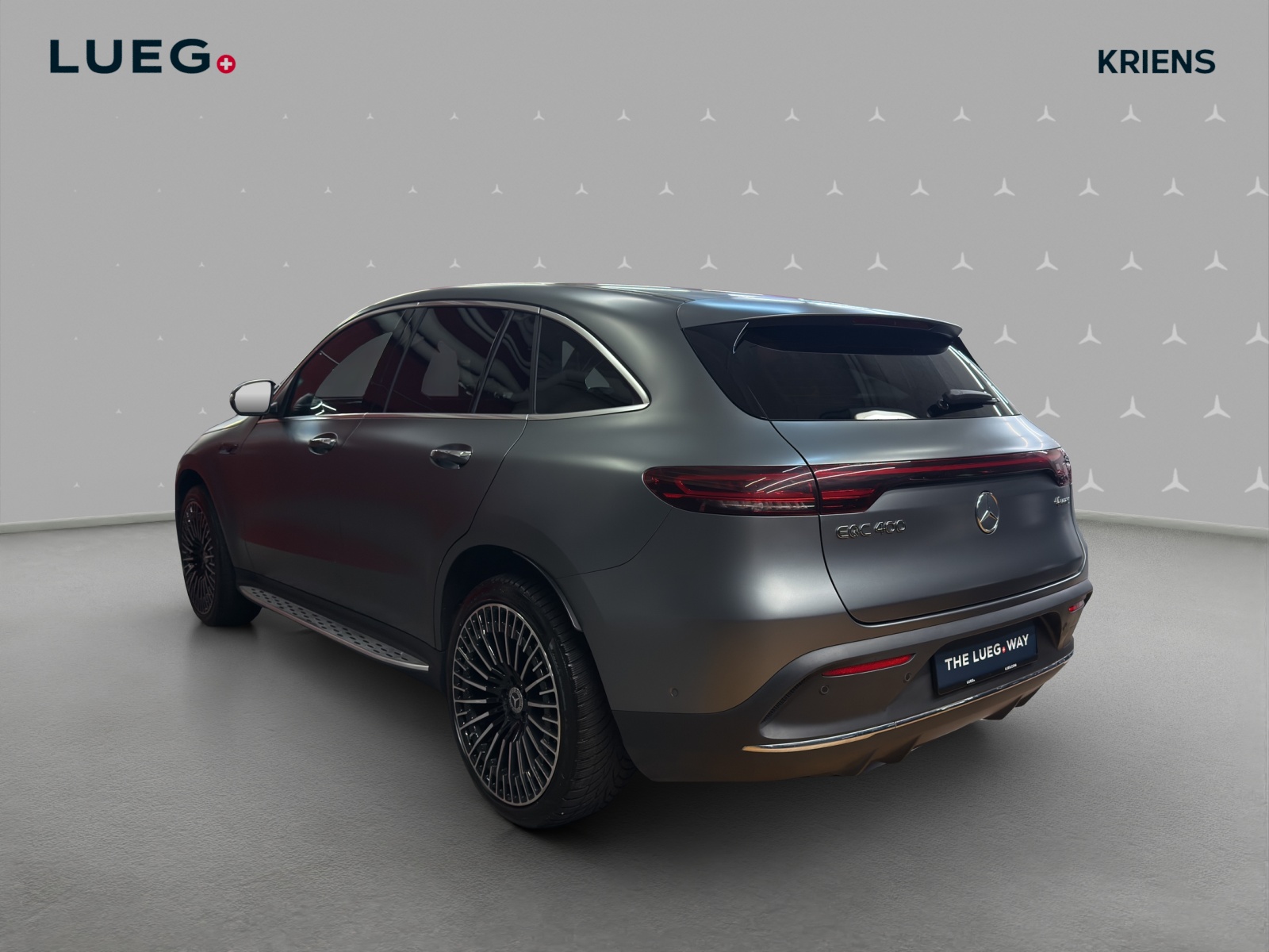 MERCEDES-BENZ EQC 400 4M - EQ Star / DISTRONIC / 360 Grad Kamera / Head-Up Display-image-2