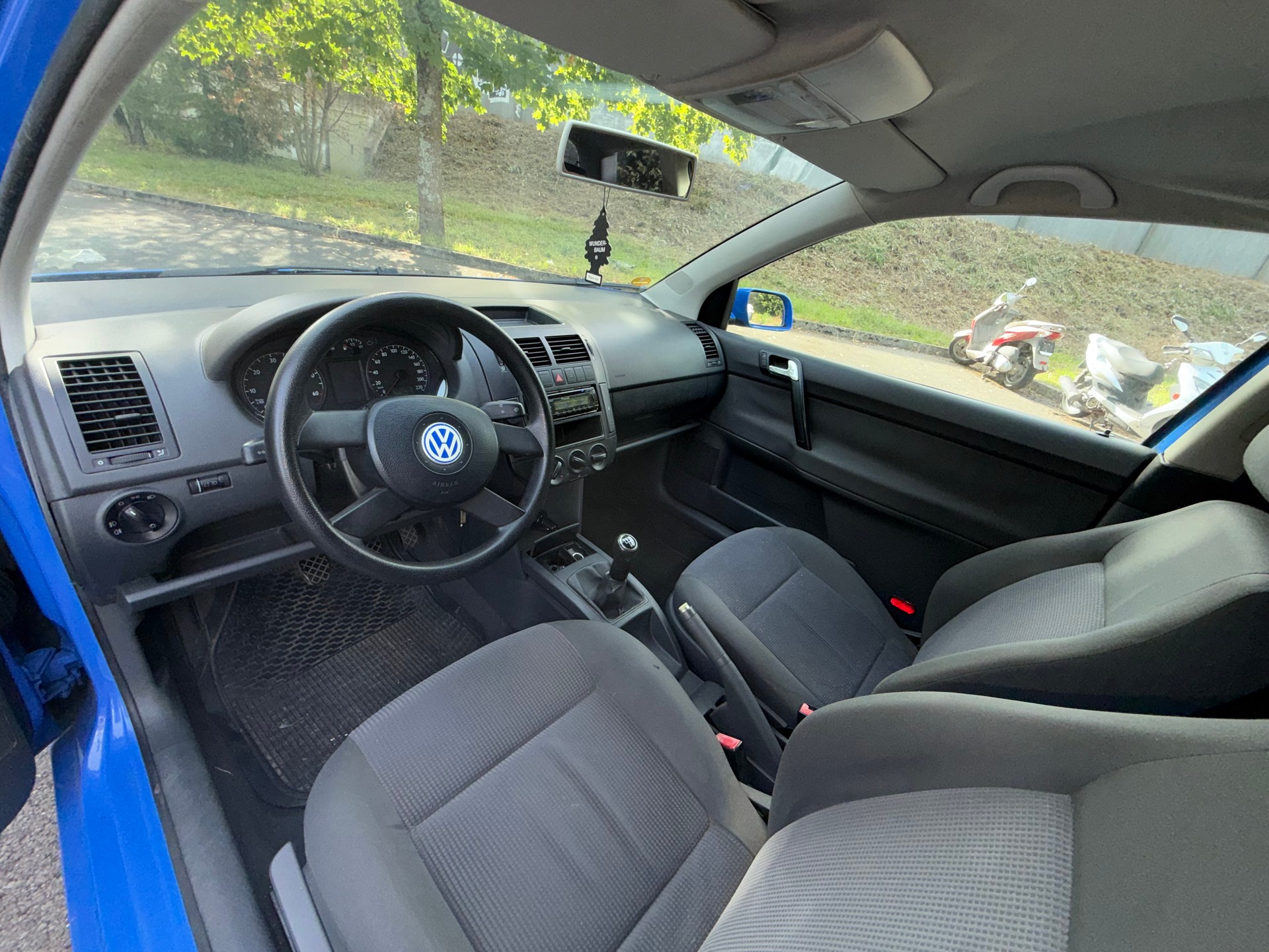 VW Polo 1.2 12V Comfortline-image-10