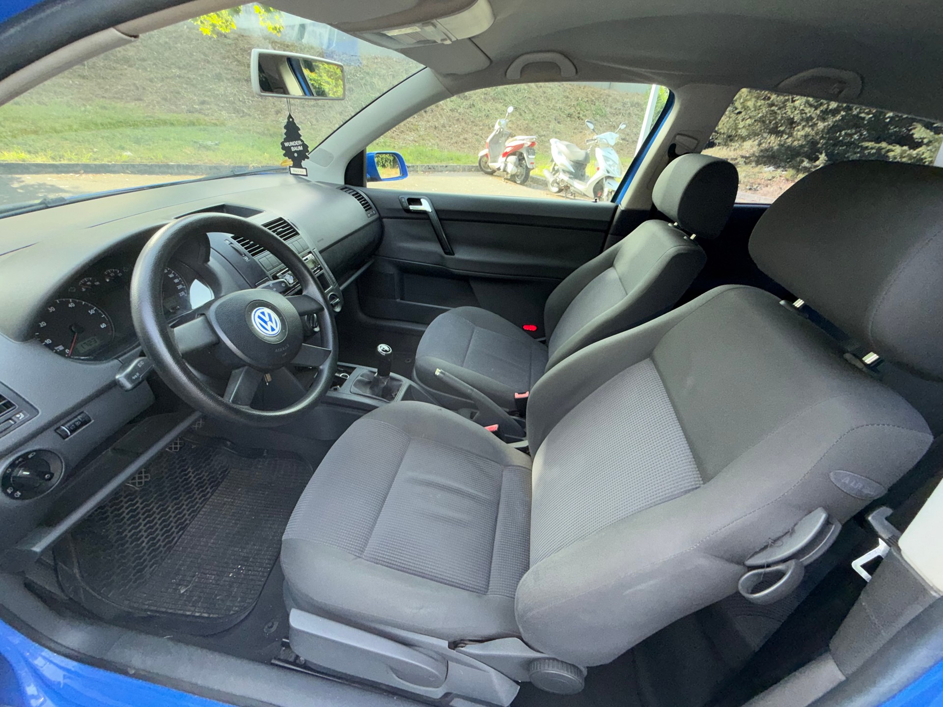 VW Polo 1.2 12V Comfortline-image-9