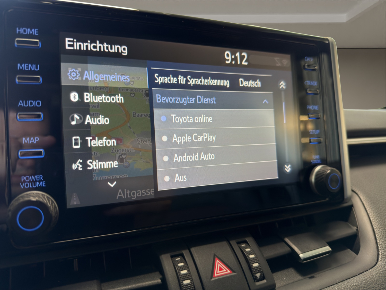 TOYOTA RAV4 2.5 Plug-In-Hybrid Premium-image-12