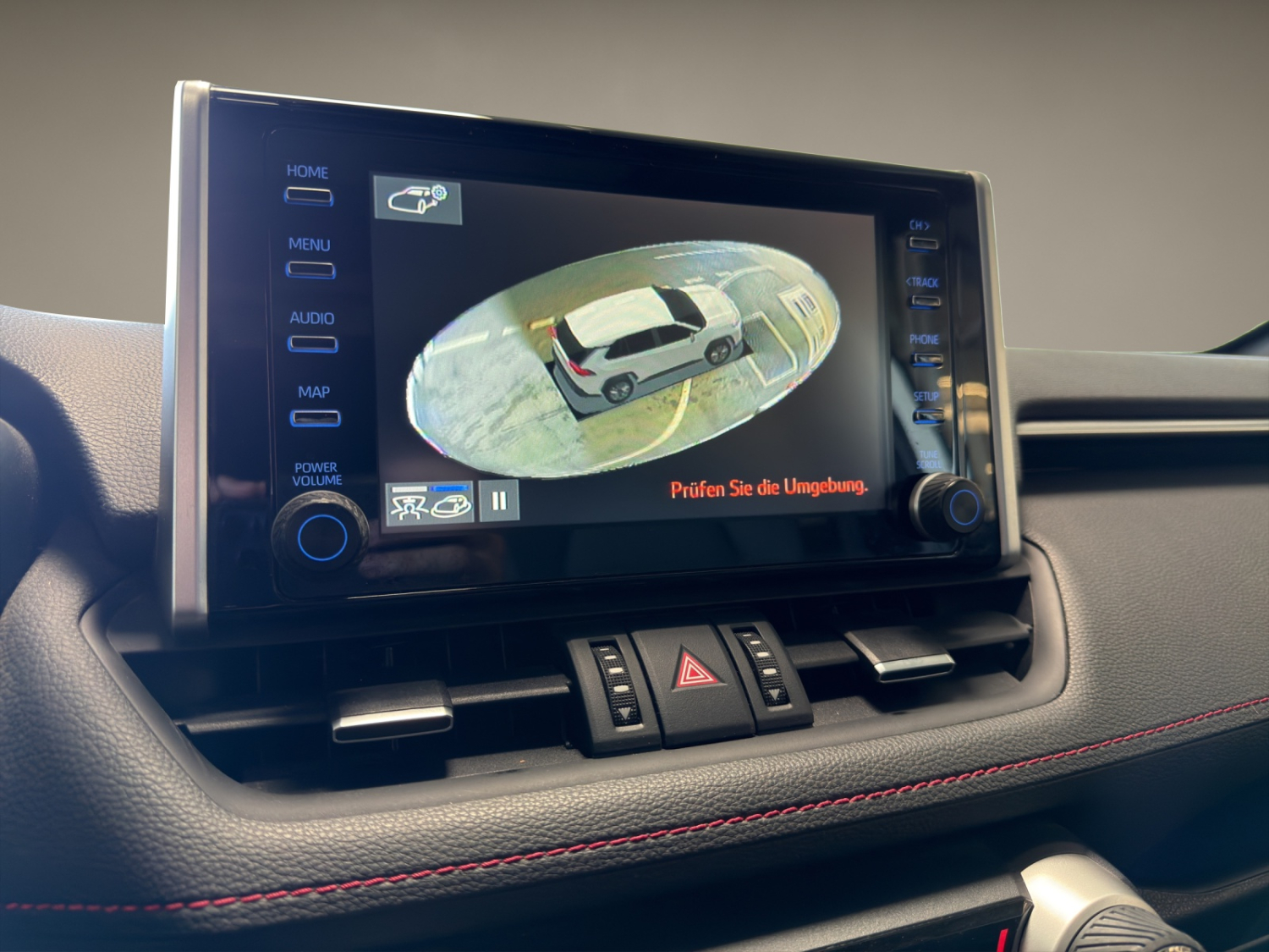 TOYOTA RAV4 2.5 Plug-In-Hybrid Premium-image-13