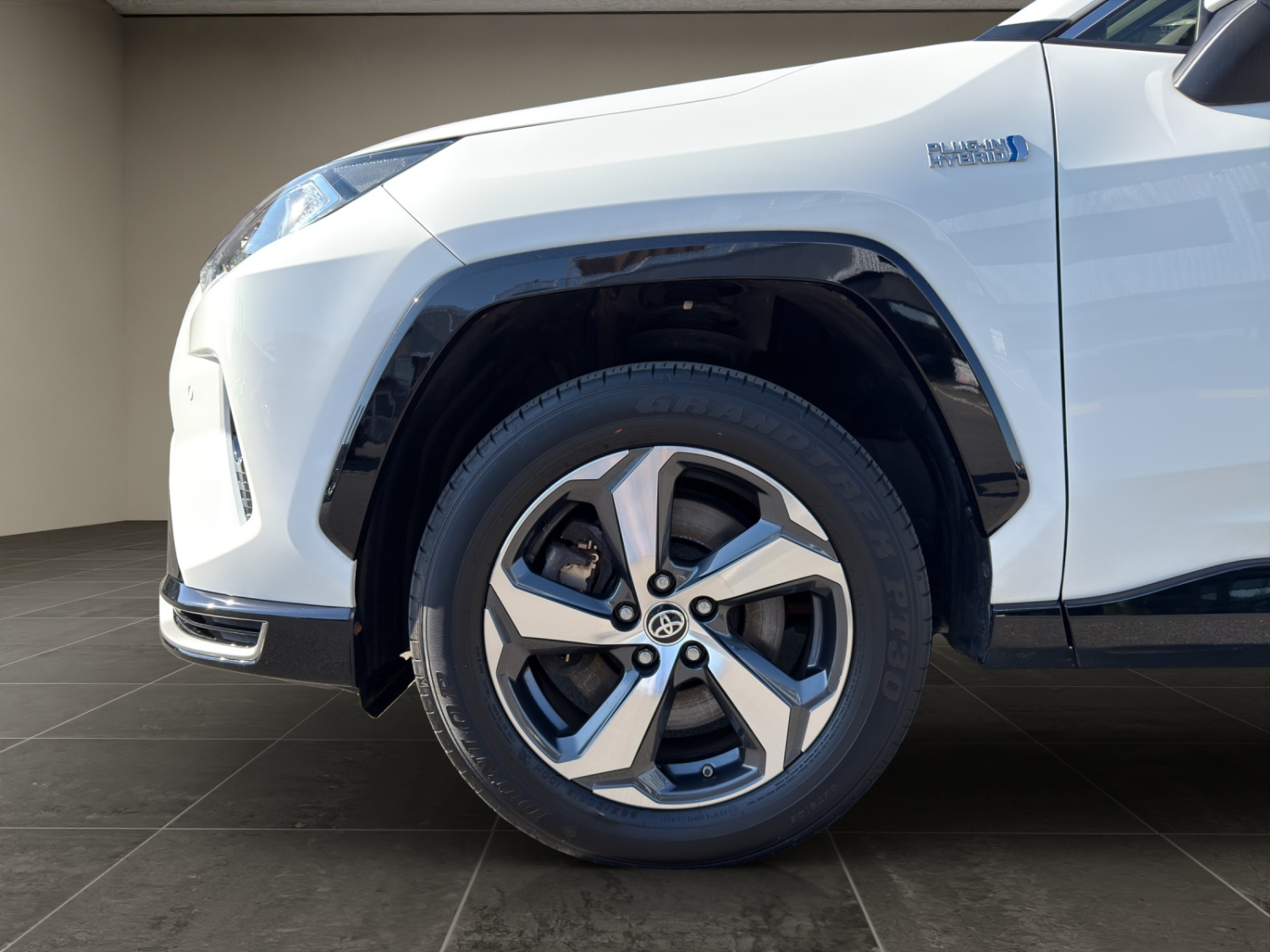 TOYOTA RAV4 2.5 Plug-In-Hybrid Premium-image-25