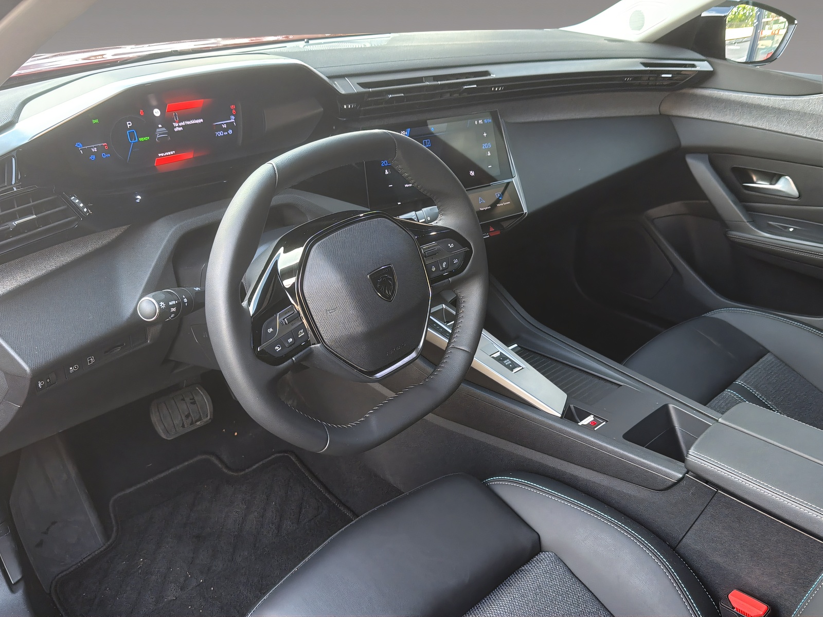 PEUGEOT 308 1.6 PHEV 180 Allure-image-6