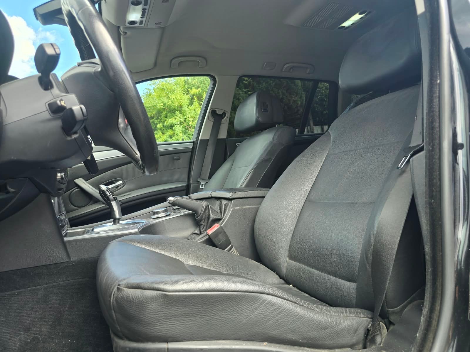BMW 530i Touring Steptronic-image-2