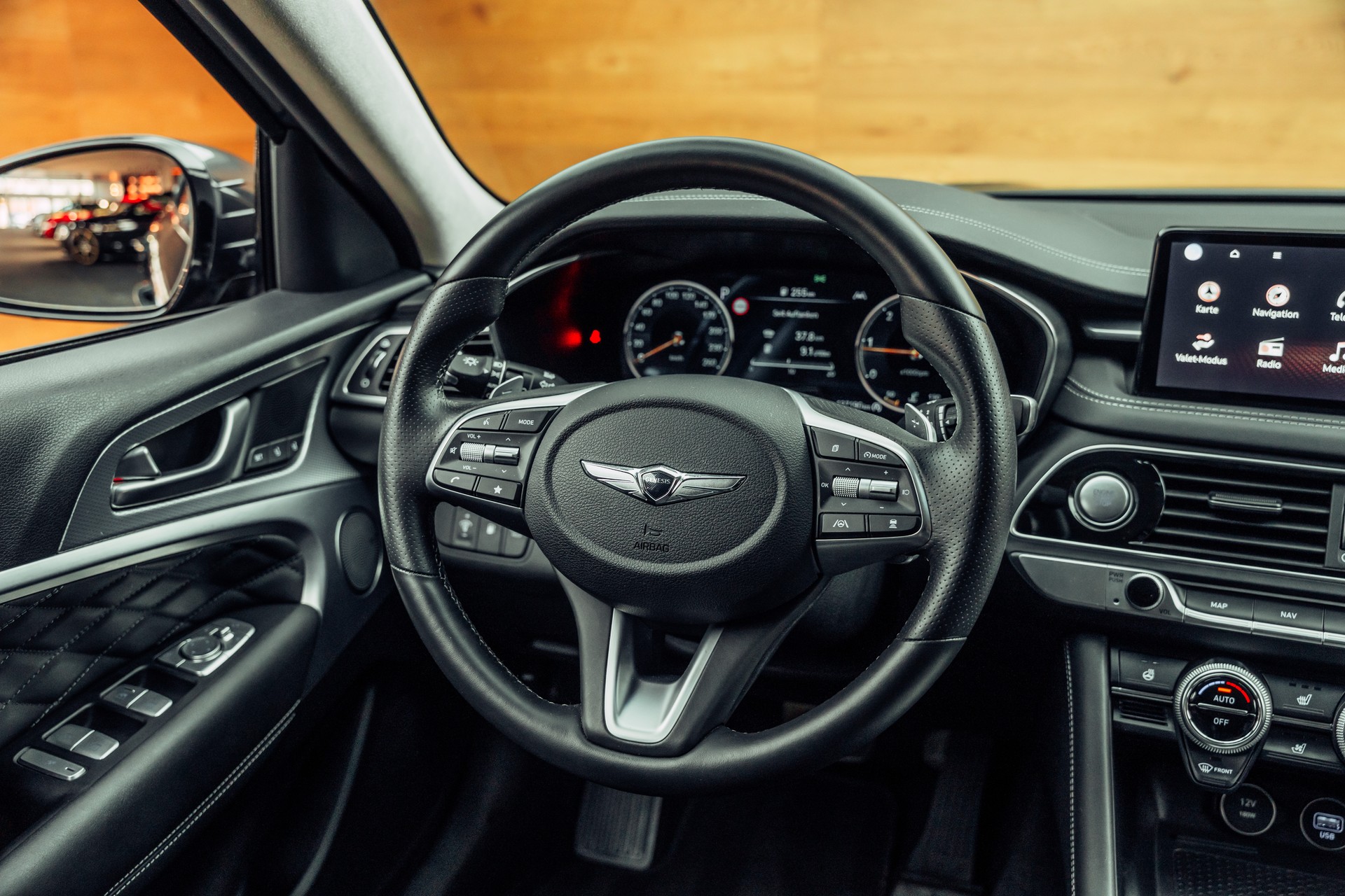 GENESIS G70 Shooting Brake 2.2 CRDI Luxus AT8 AWD Hallasan Green-image-12
