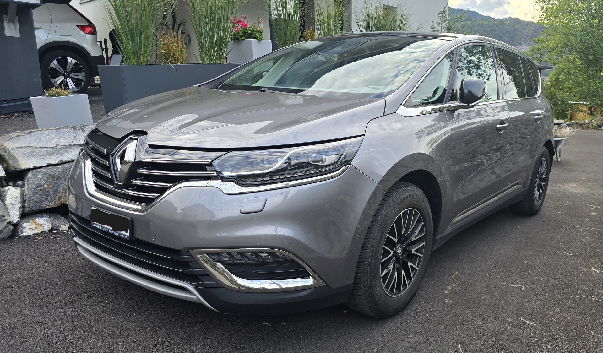 RENAULT 1.6 TCe Initiale EDC