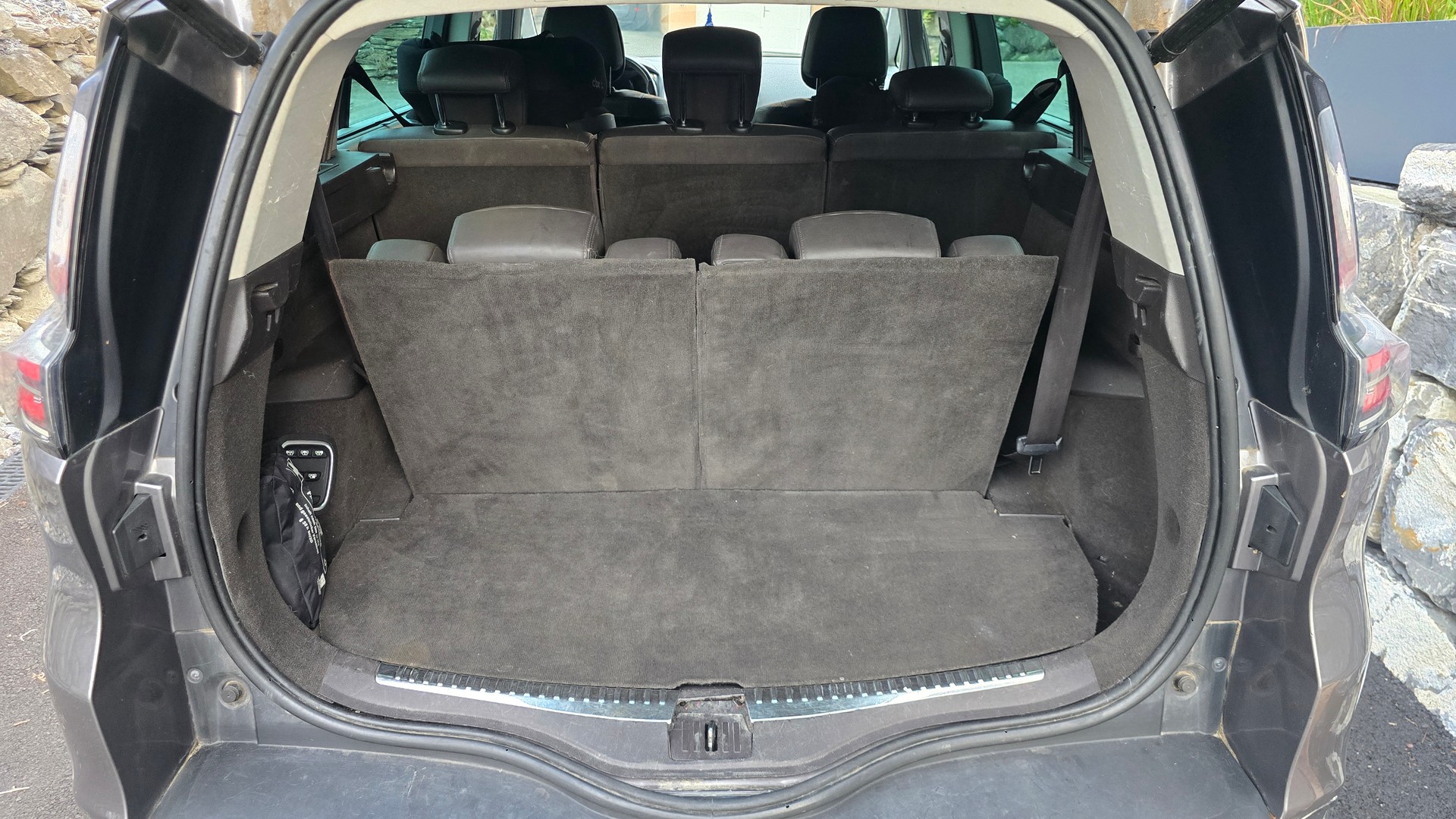 RENAULT 1.6 TCe Initiale EDC-image-4
