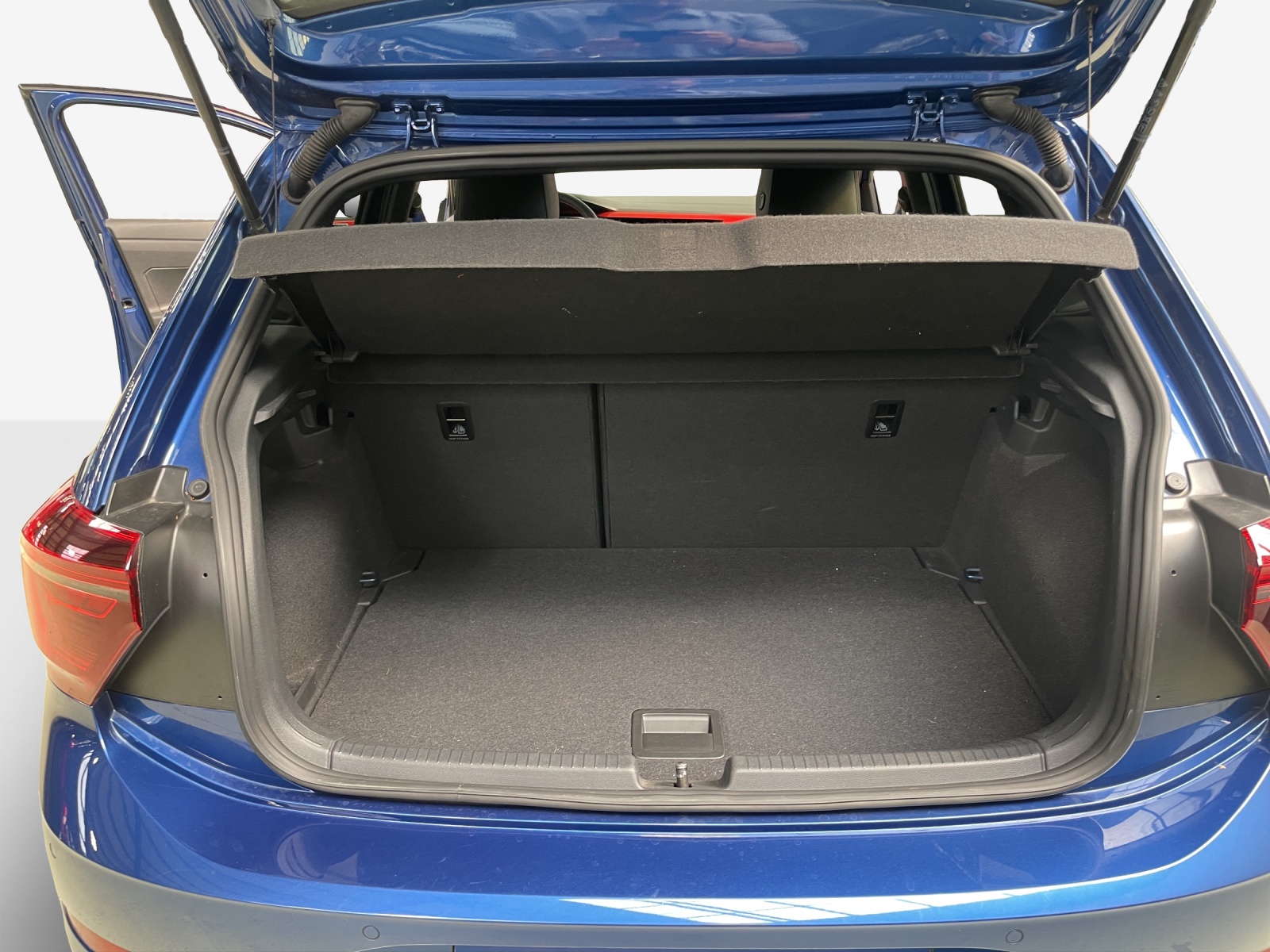 VW Polo 2.0 TSI GTI DSG-image-12