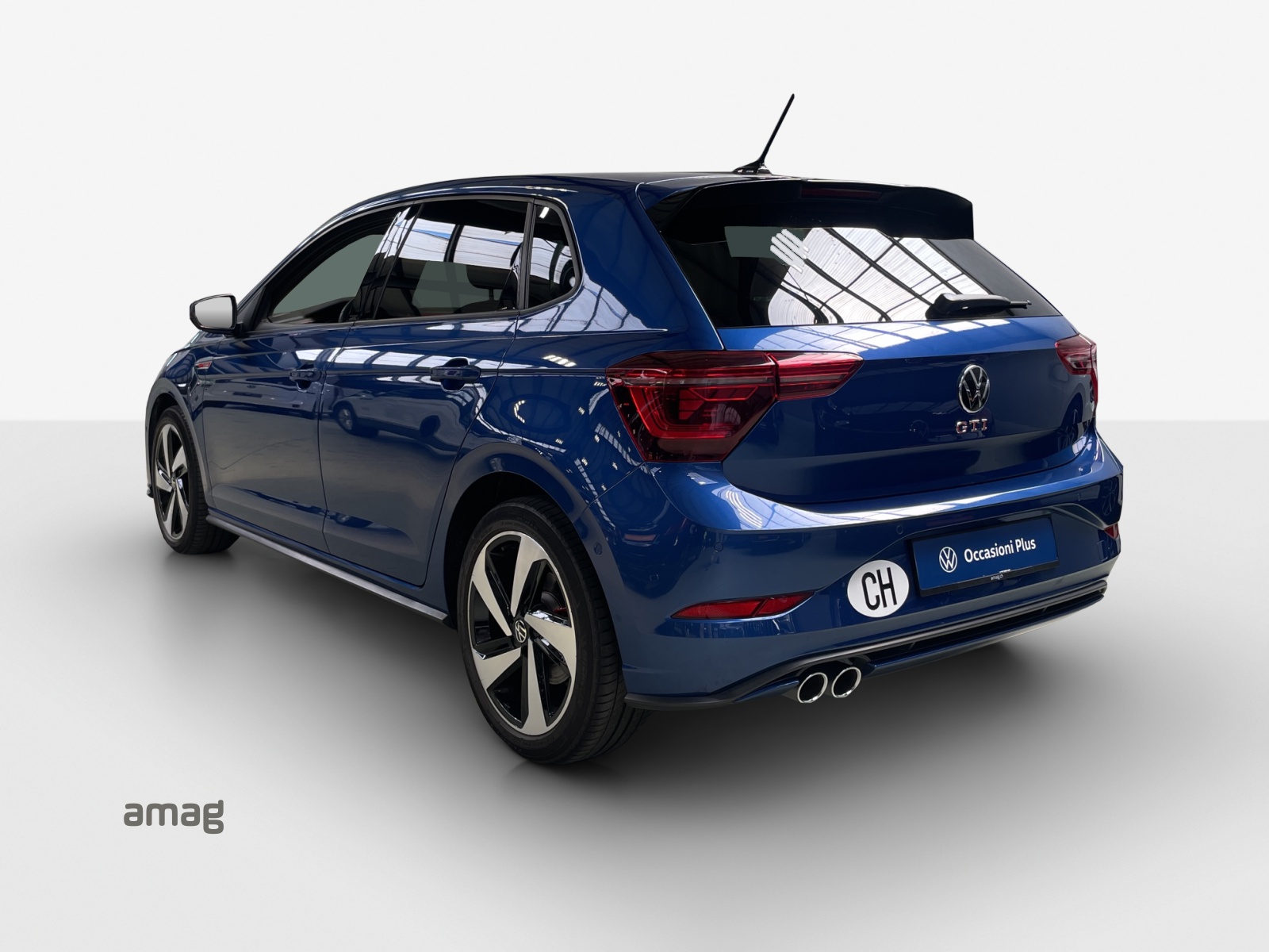 VW Polo 2.0 TSI GTI DSG-image-2