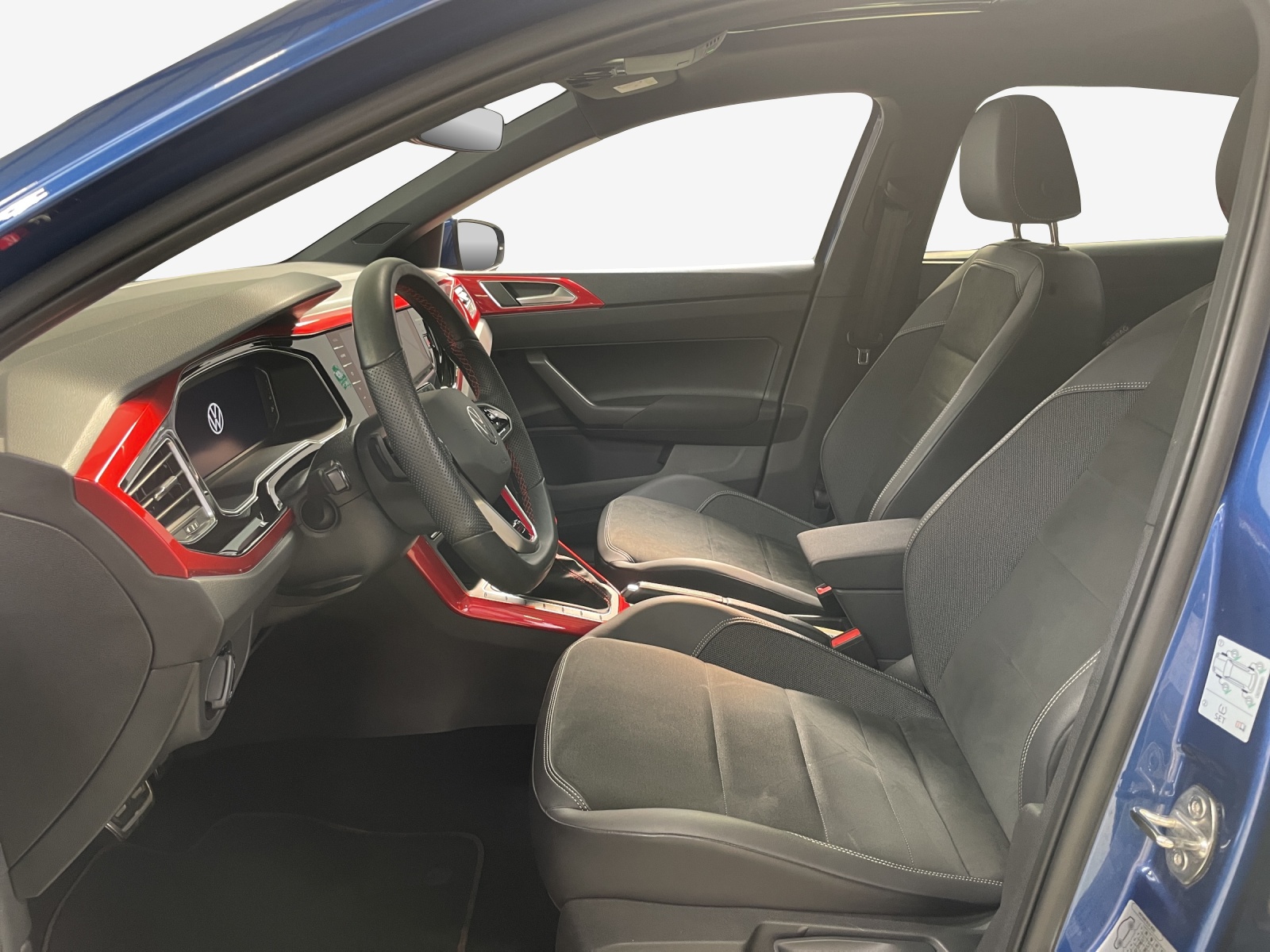 VW Polo 2.0 TSI GTI DSG-image-7