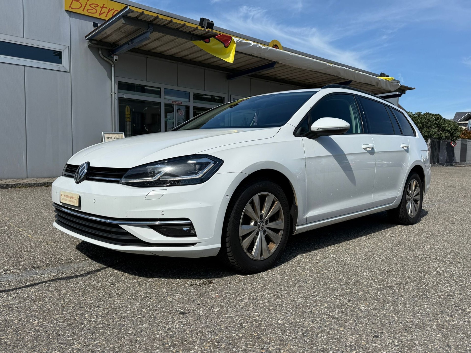 VW Golf Variant 2.0 TDI Comfortline DSG-image-0