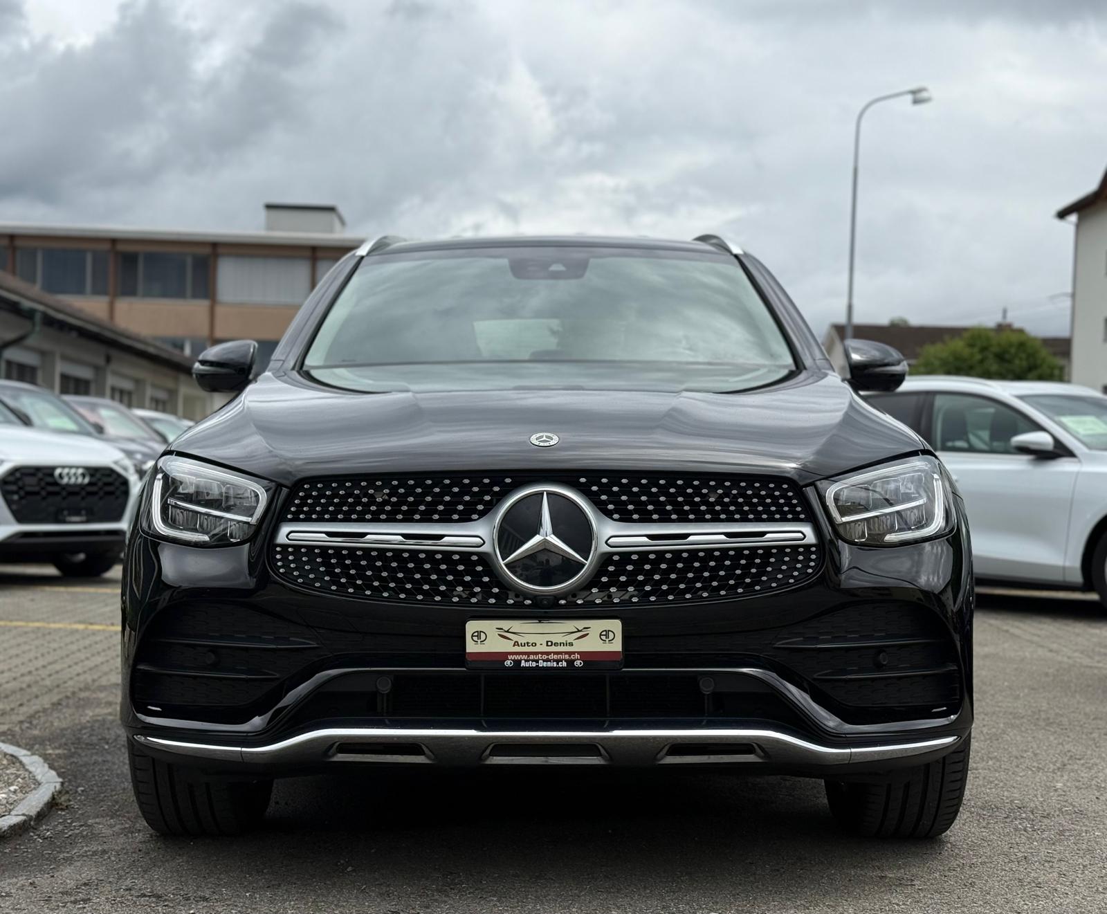 MERCEDES-BENZ GLC 220 d AMG Line 4m-showroom-element-1