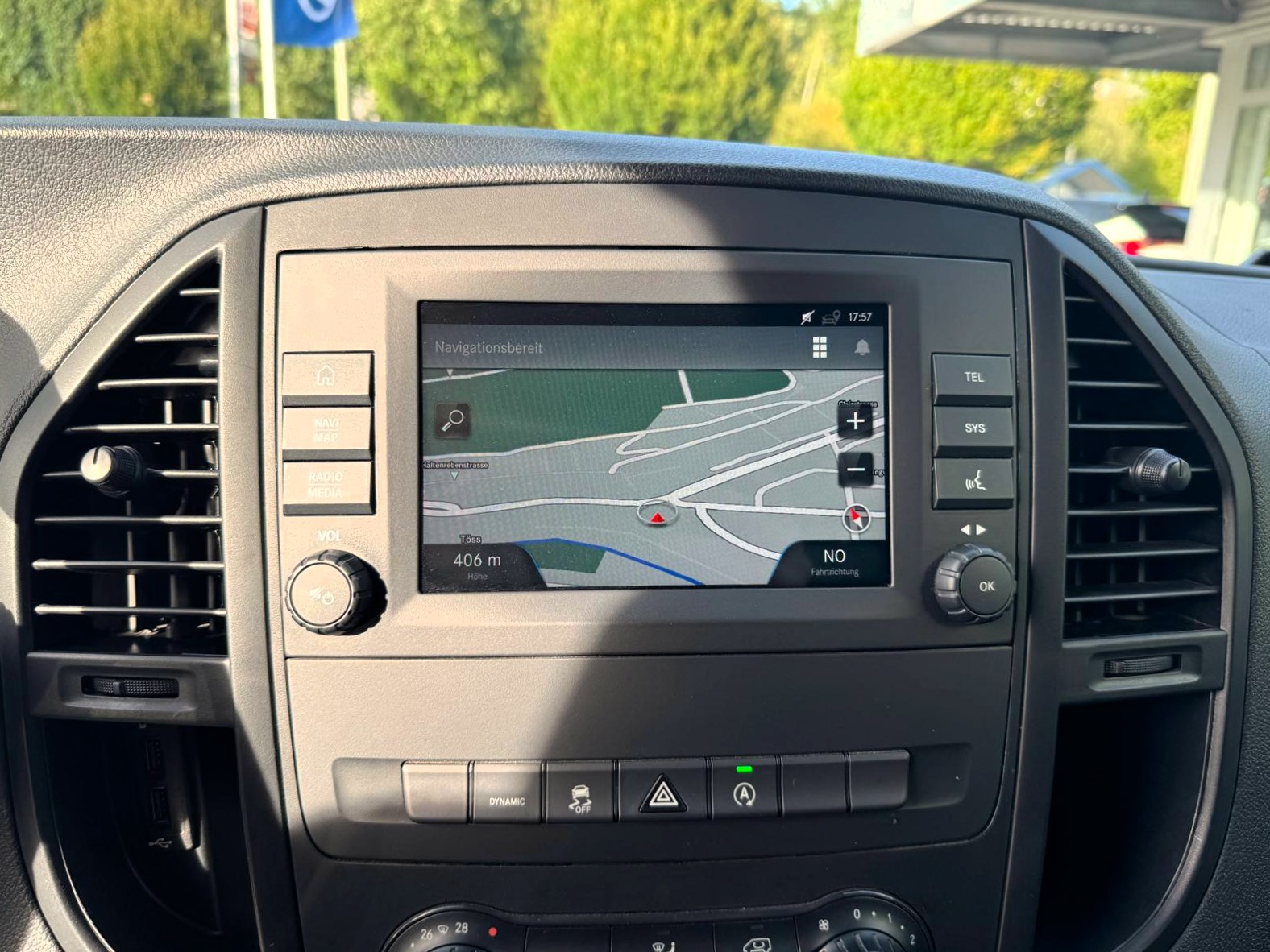MERCEDES-BENZ Vito 114 CDI Base Extra-Long 9G 4WD-image-3