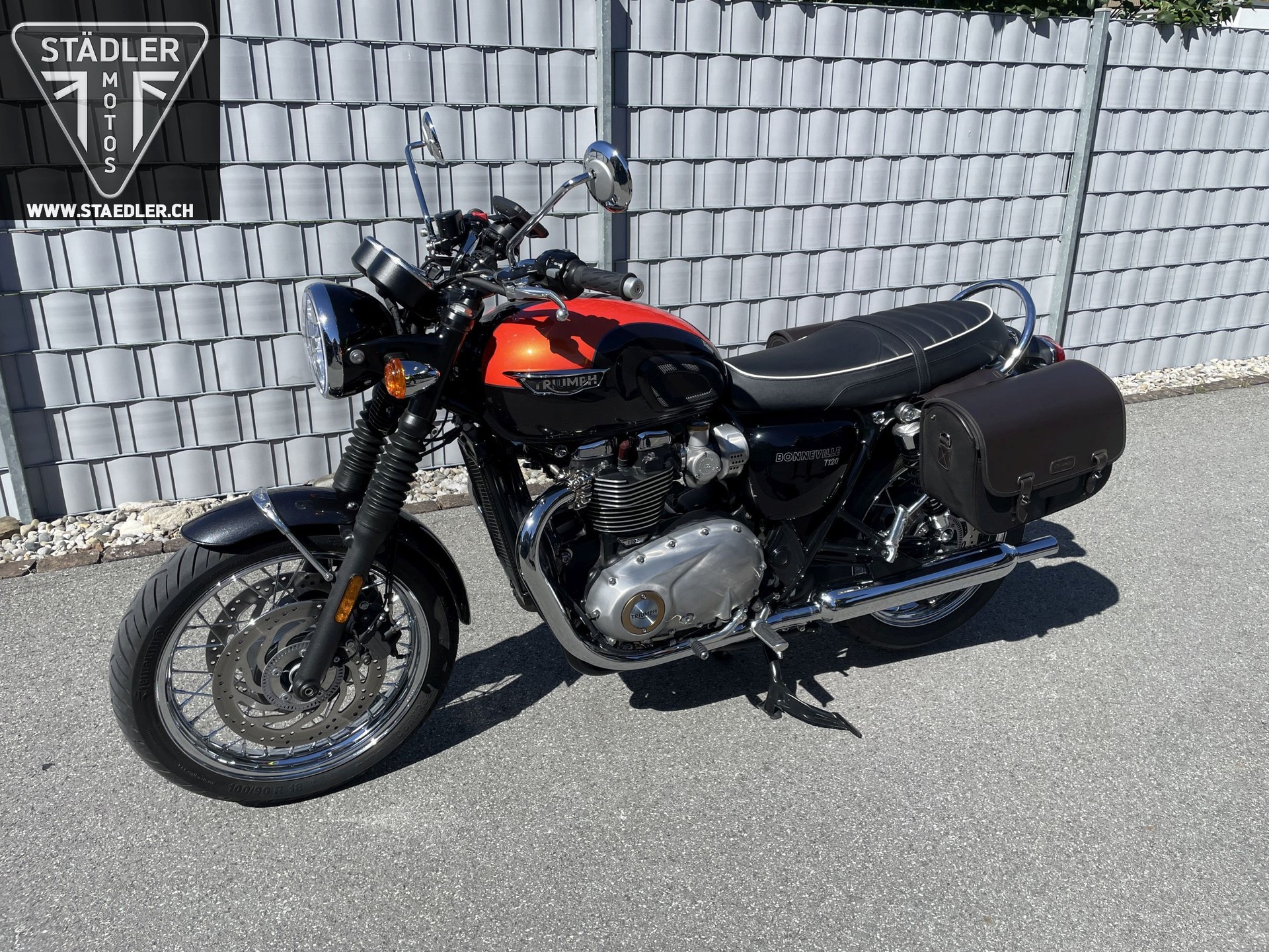 TRIUMPH Bonneville T120