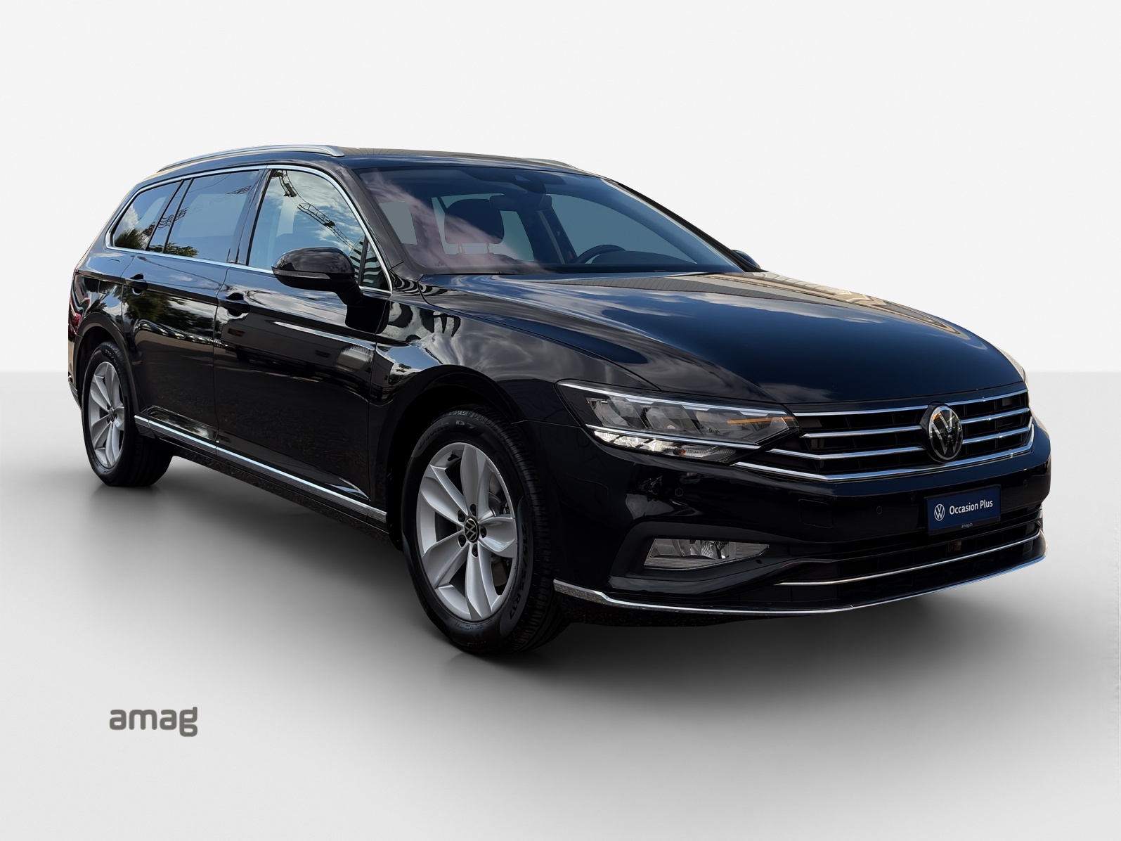 VW Passat 2.0 TDI BMT Elegance 4Motion DSG-image-5