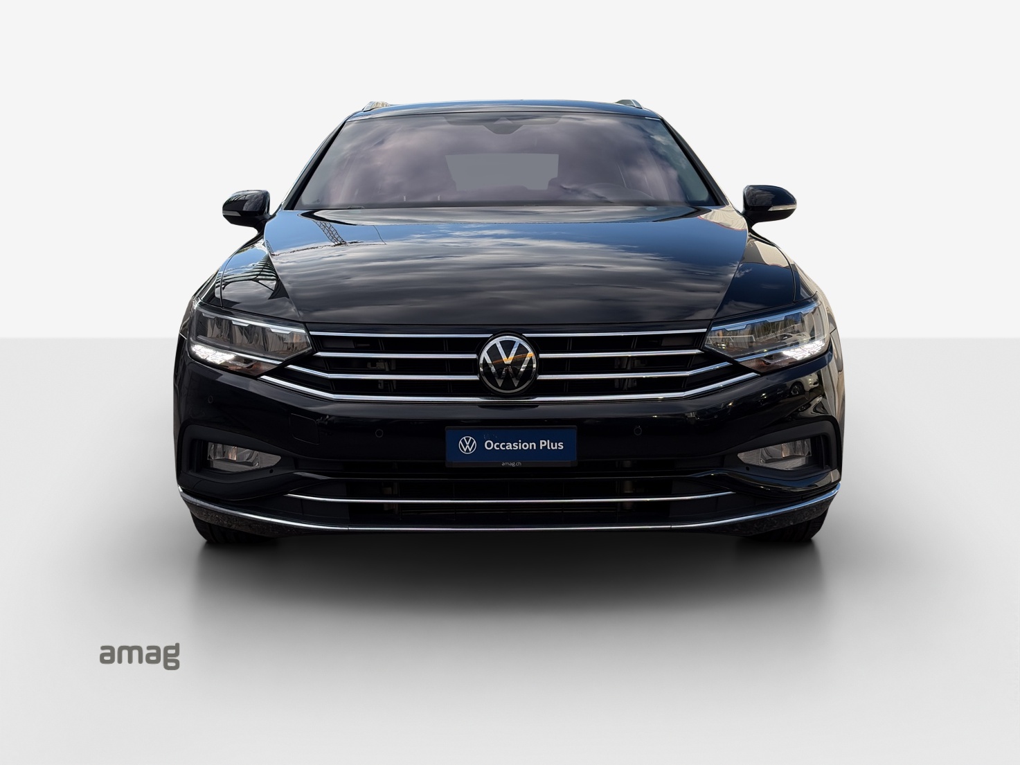 VW Passat 2.0 TDI BMT Elegance 4Motion DSG-image-6