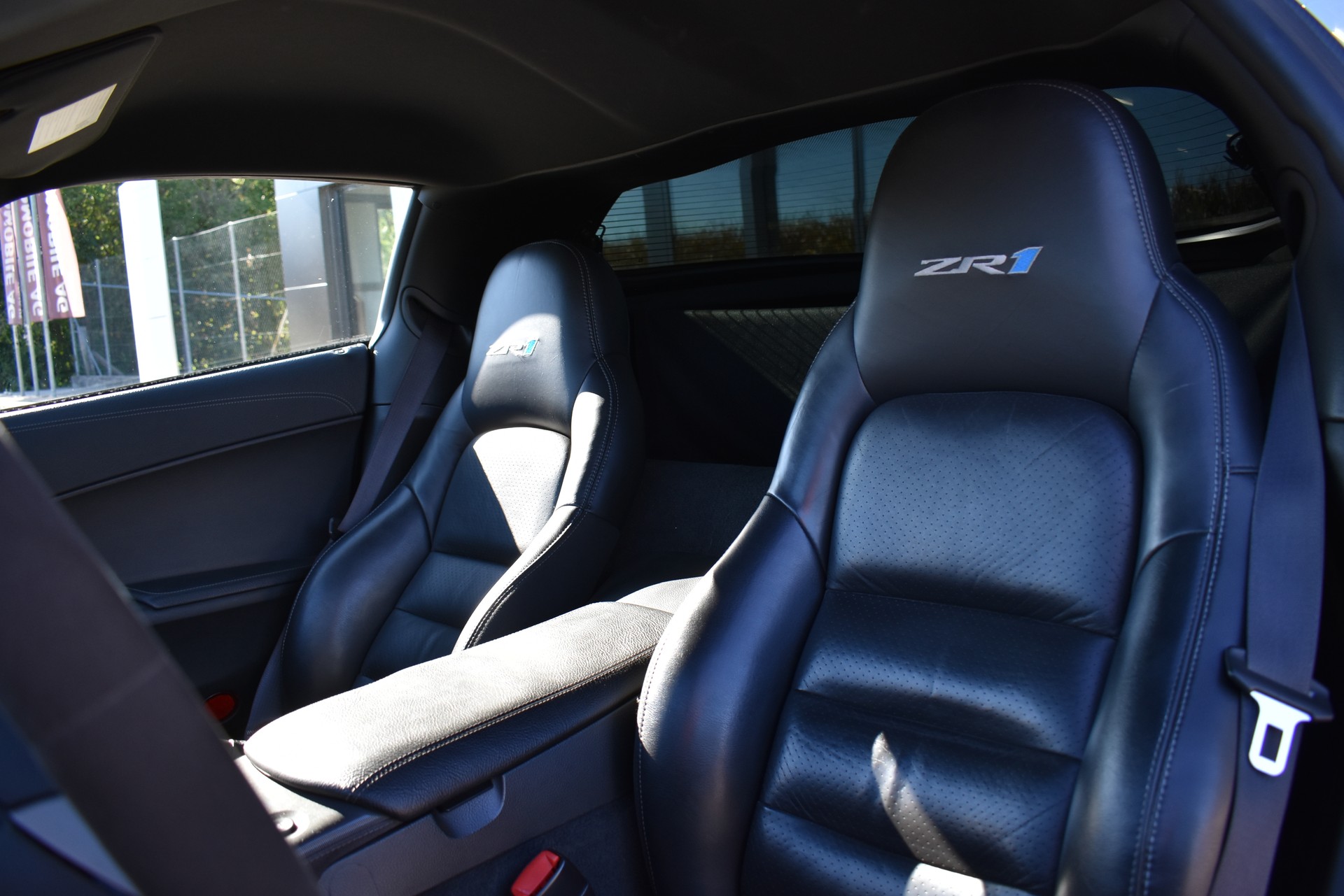 CHEVROLET Corvette ZR1-image-9