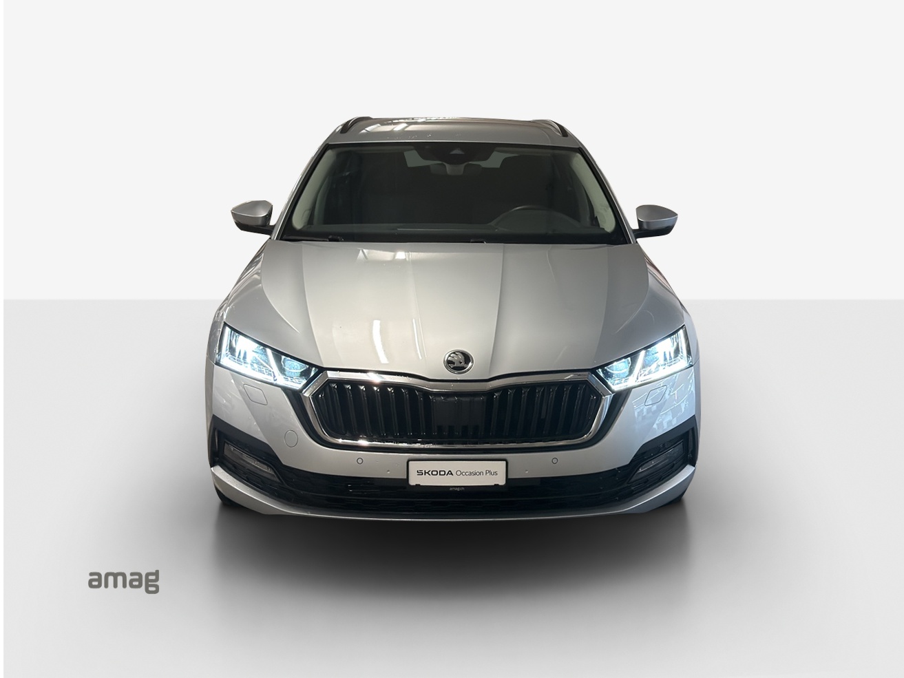 SKODA Octavia Combi 1.0 TSI mHEV DSG Ambition-image-6