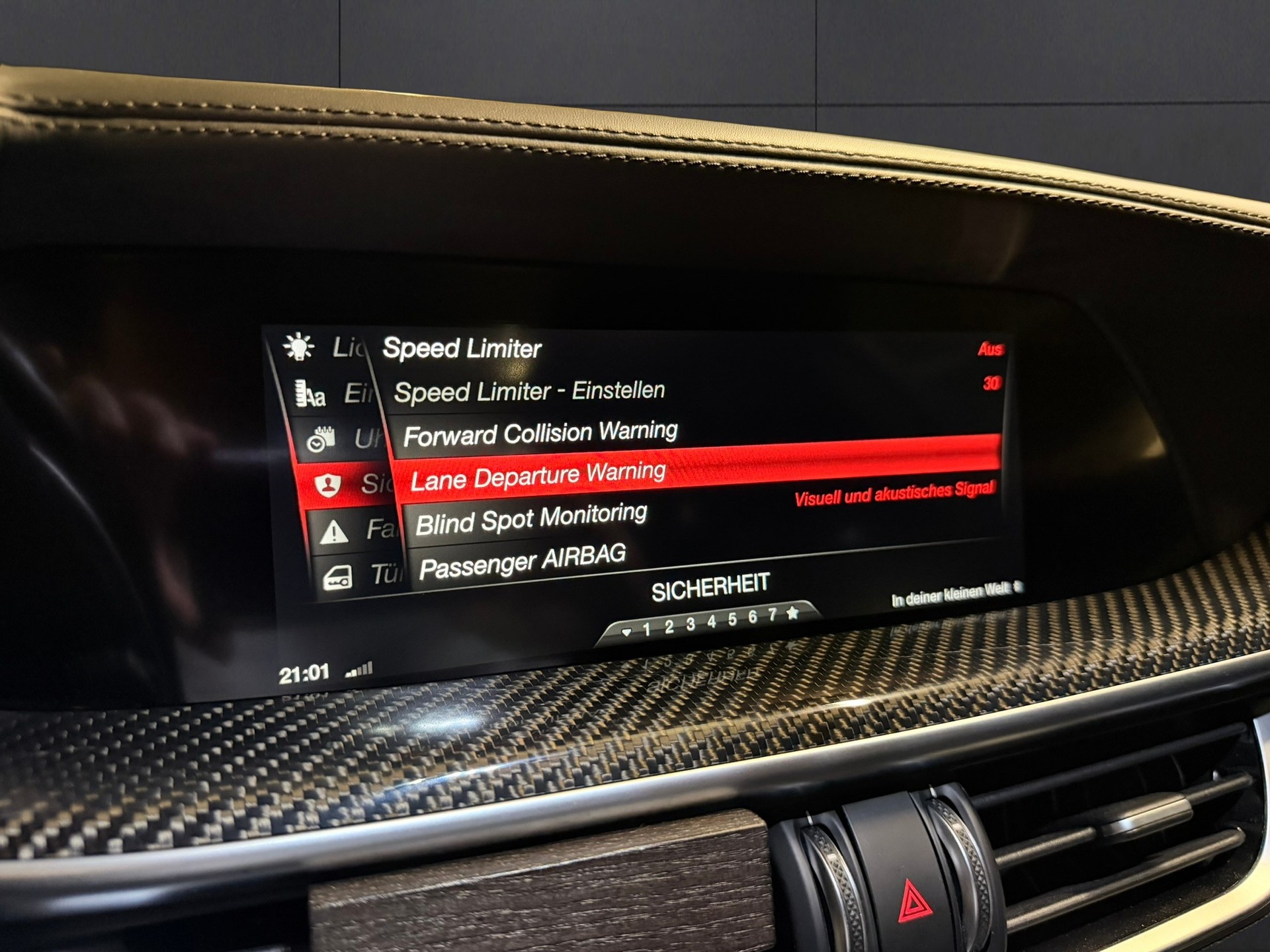 ALFA ROMEO Stelvio 2.9 V6 Quadrifoglio Q4 Automatic-image-16