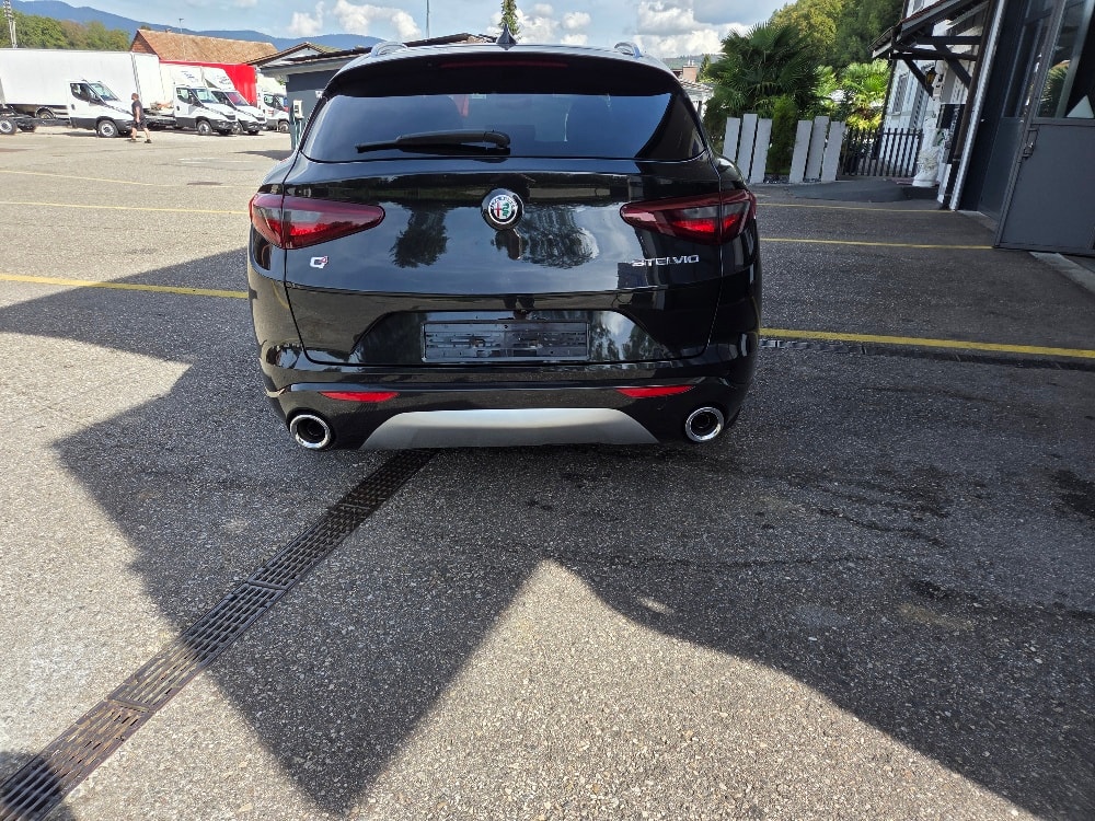 ALFA ROMEO Stelvio 2.2 JTDM TI Q4 Automatic-image-5