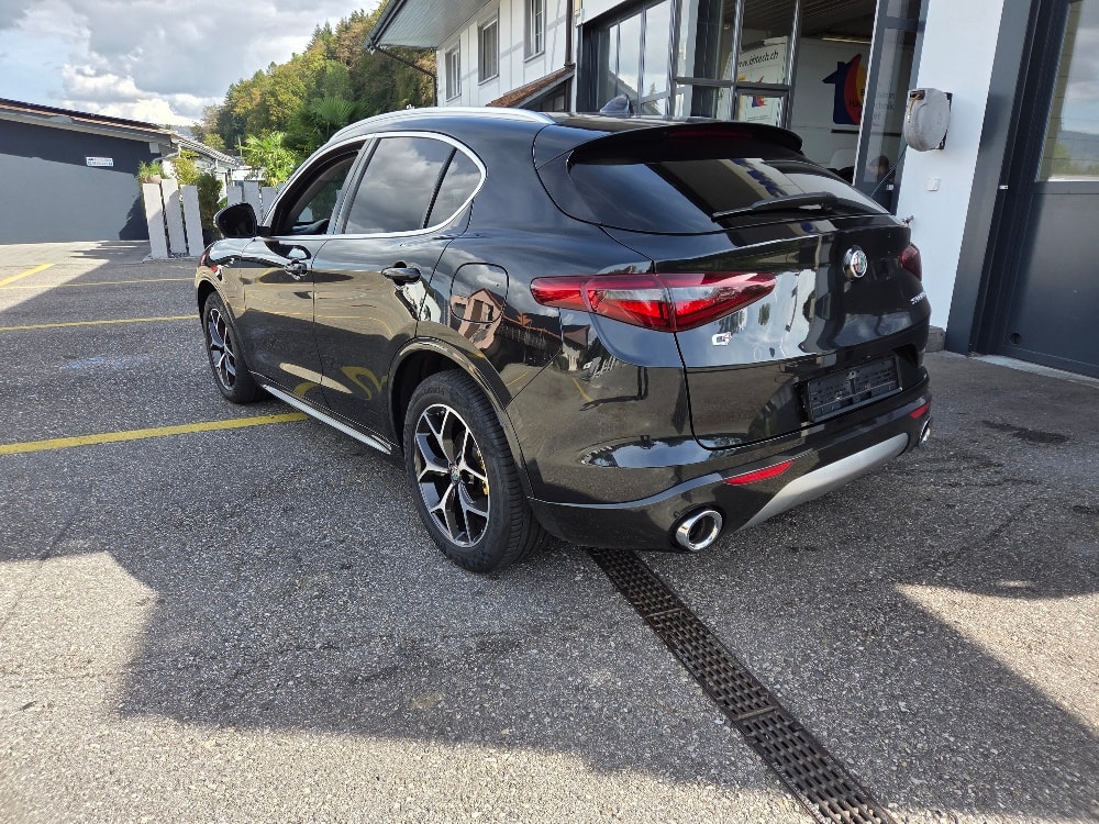 ALFA ROMEO Stelvio 2.2 JTDM TI Q4 Automatic-image-6
