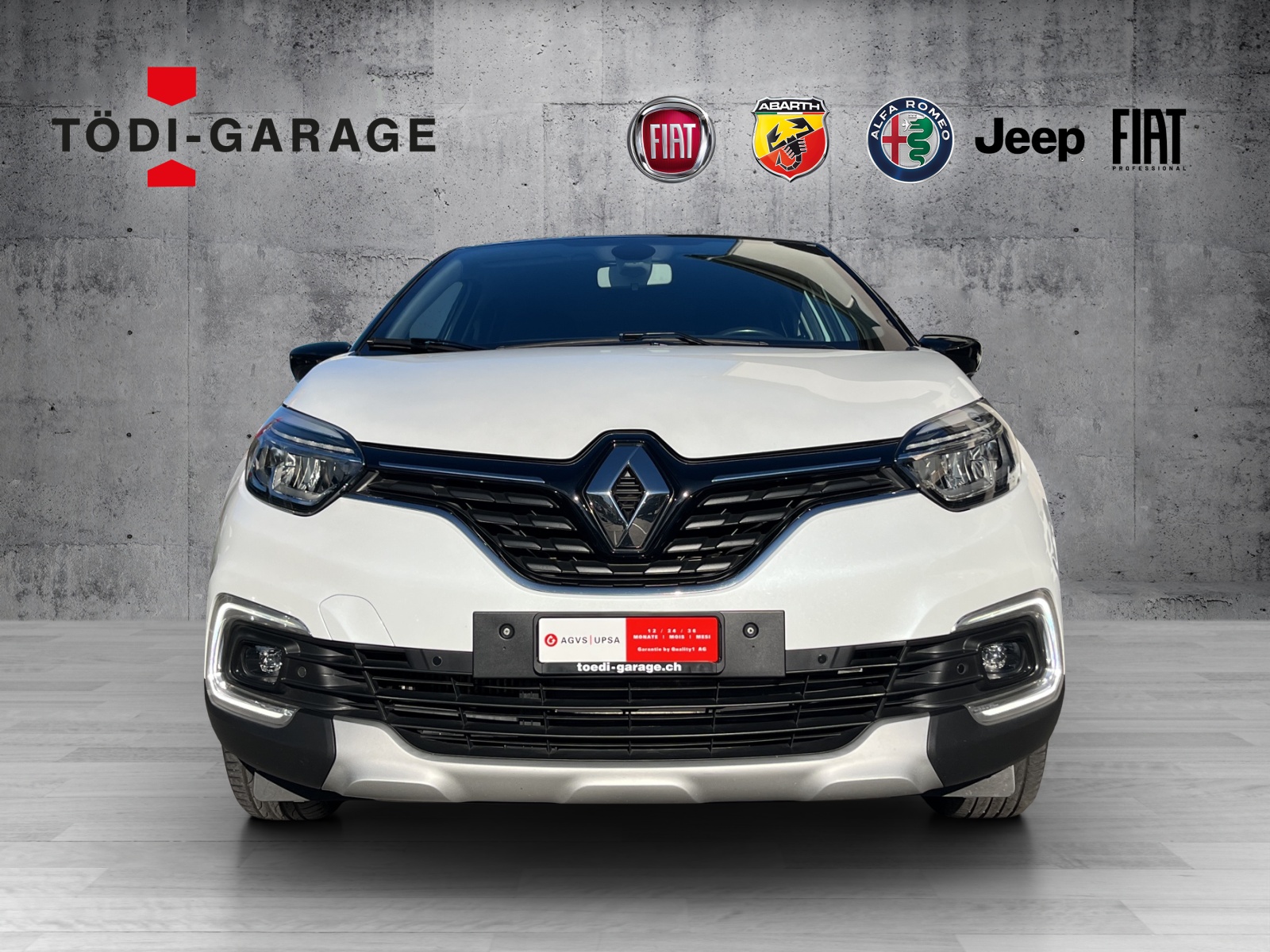 RENAULT Captur 1.3 TCe S-Edition EDC S/S-image-1