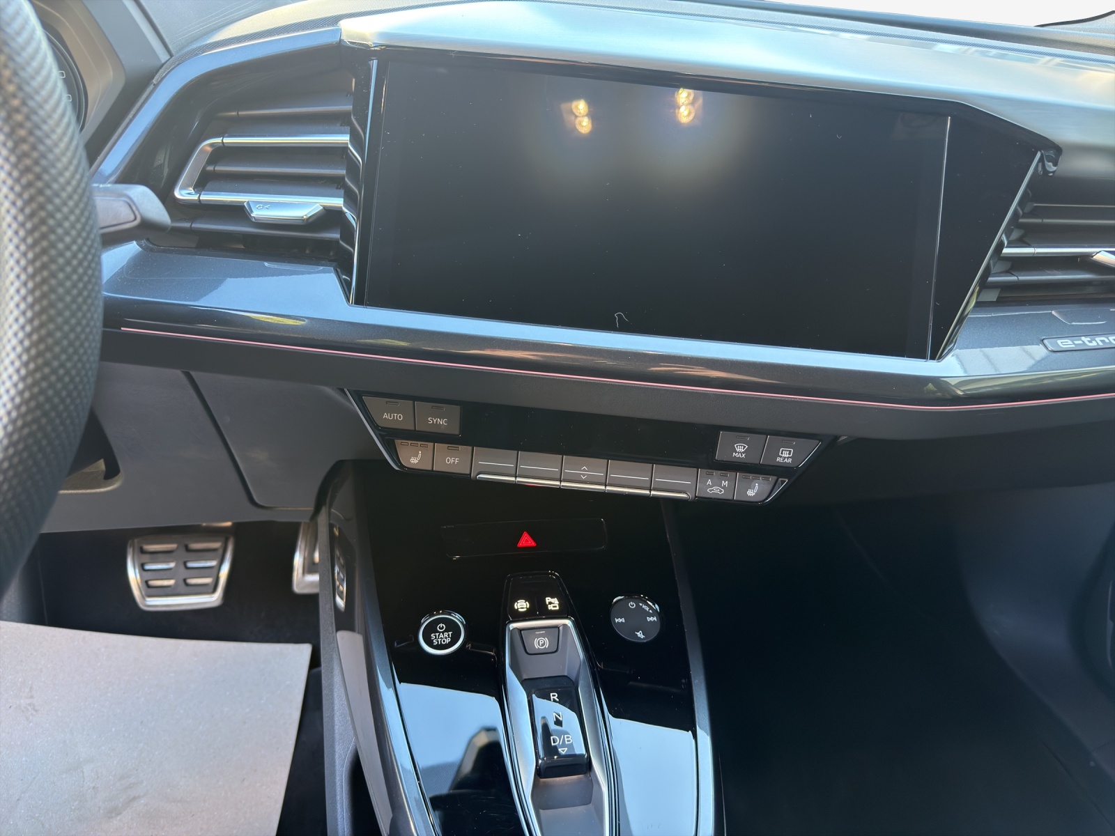 AUDI Q4 Sportback e-tron 50 quattro-image-10