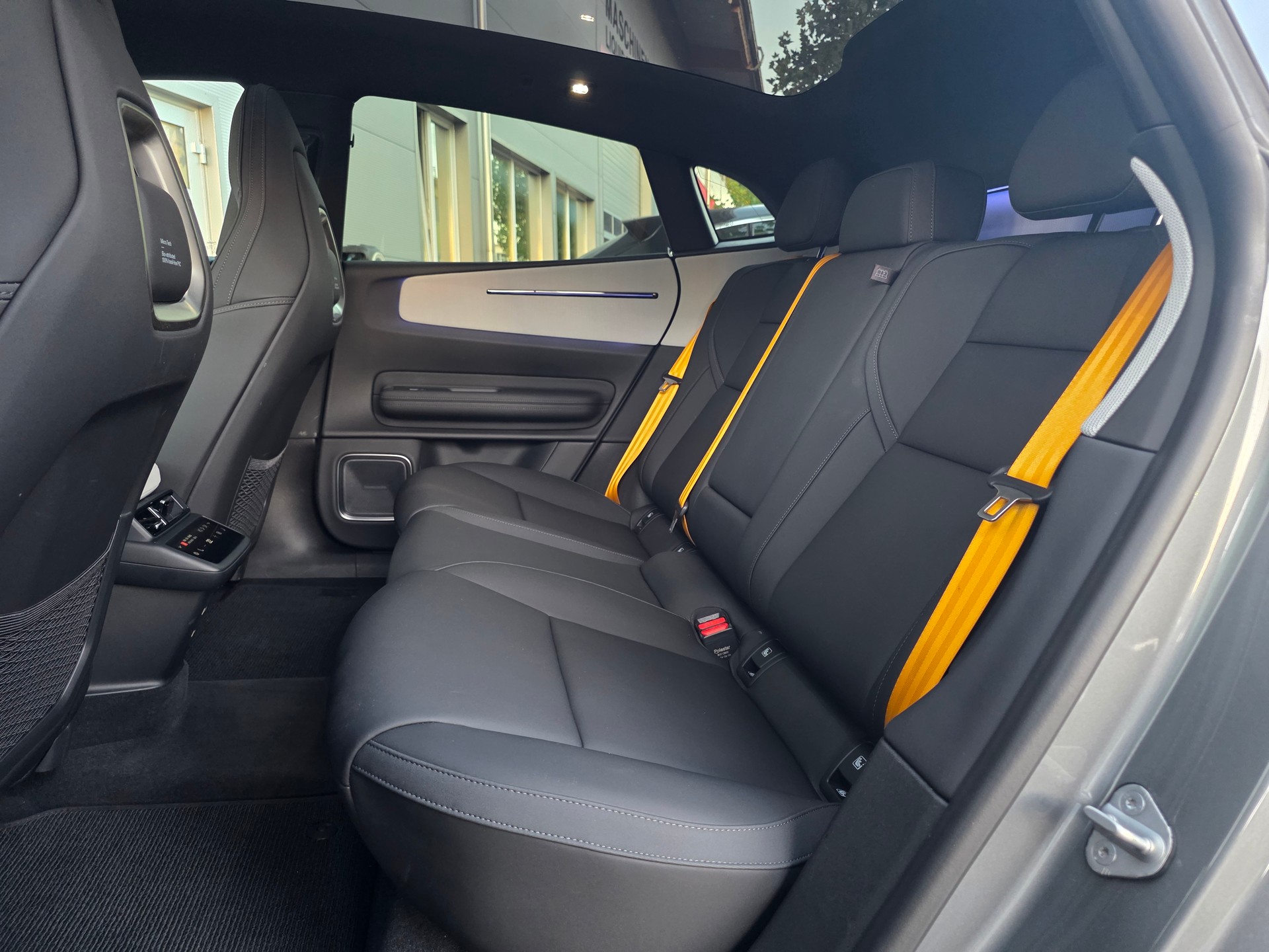 POLESTAR Polestar 4 Long Range Dual 100kWh ** GRATIS SERVICE -PERFORMANCE PAKET -PILOT PAKET -PLUS PAKET - GARANTIE BIS 03.2033 **-image-10