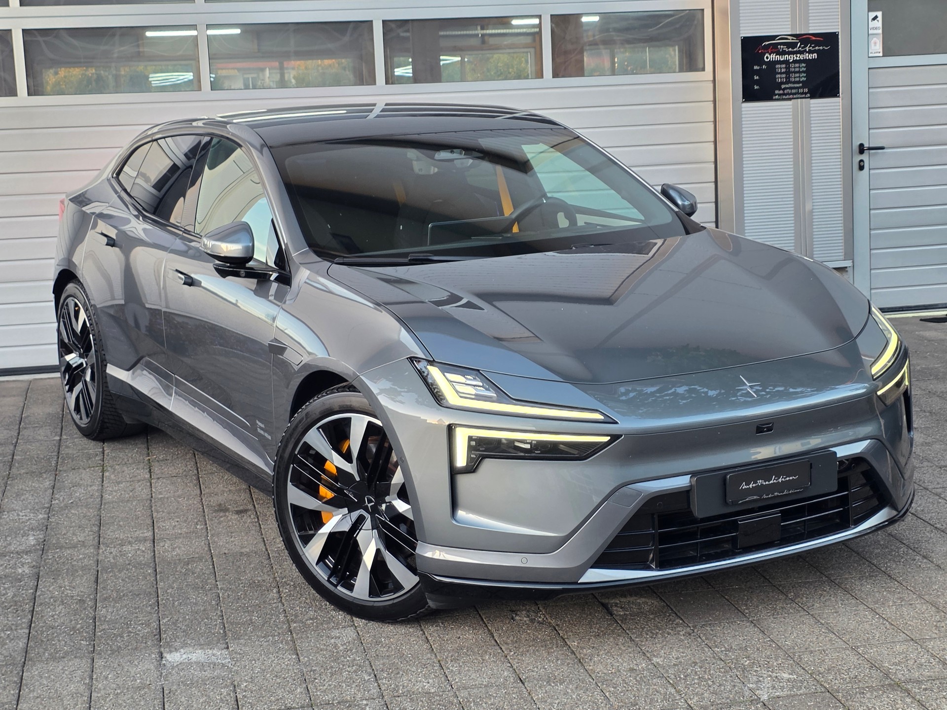 POLESTAR Polestar 4 Long Range Dual 100kWh ** GRATIS SERVICE -PERFORMANCE PAKET -PILOT PAKET -PLUS PAKET - GARANTIE BIS 03.2033 **-image-1