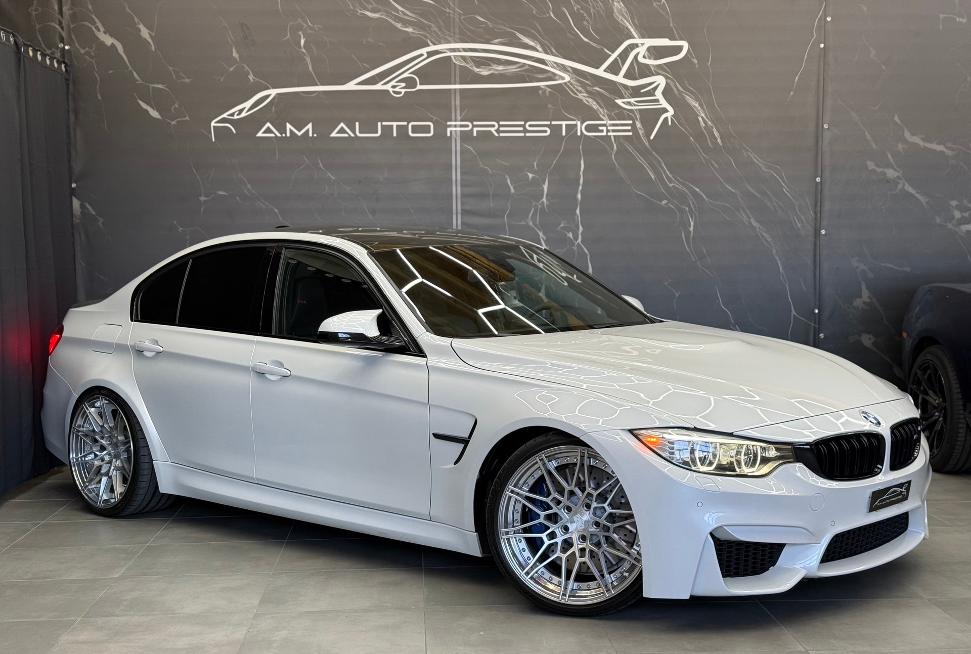 BMW M3 Drivelogic-image-2