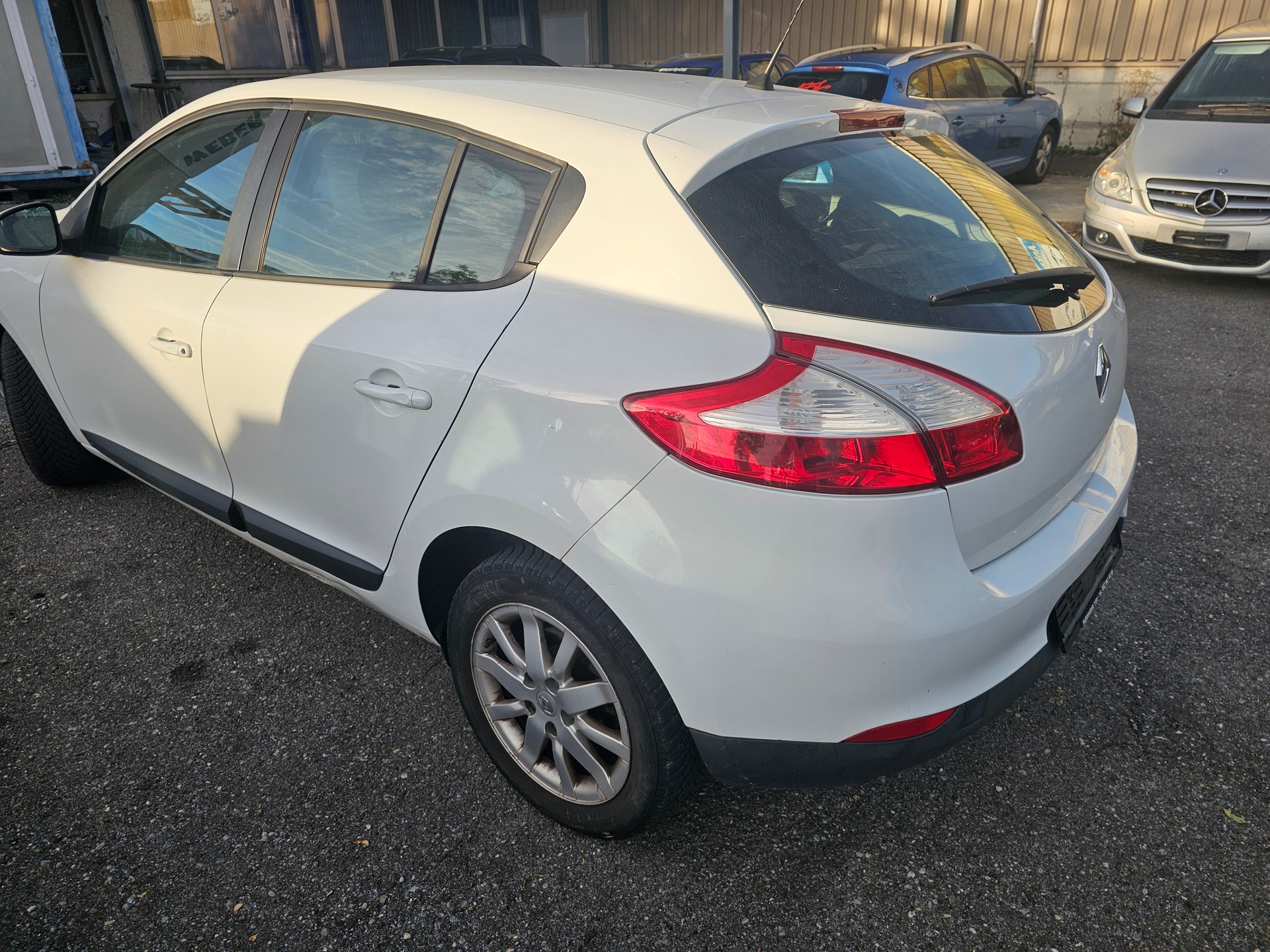 RENAULT Mégane 1.6 16V Expression-image-3
