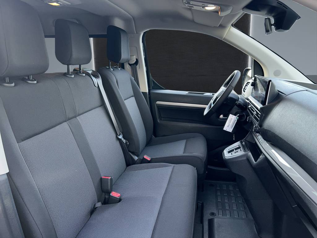 PEUGEOT Traveller 2.0 BlueHDi Business Standard EAT8-image-10