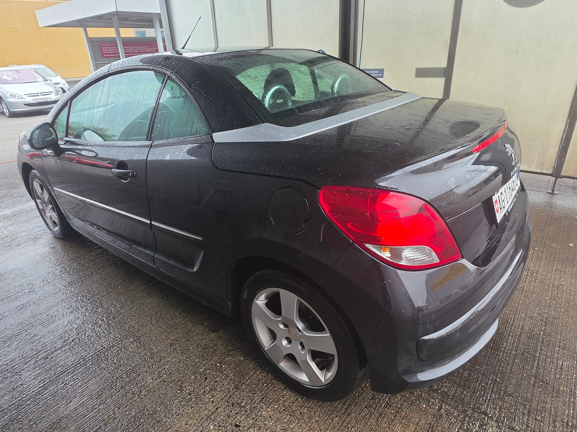 PEUGEOT 207 CC 1.6 16V Allure-image-4