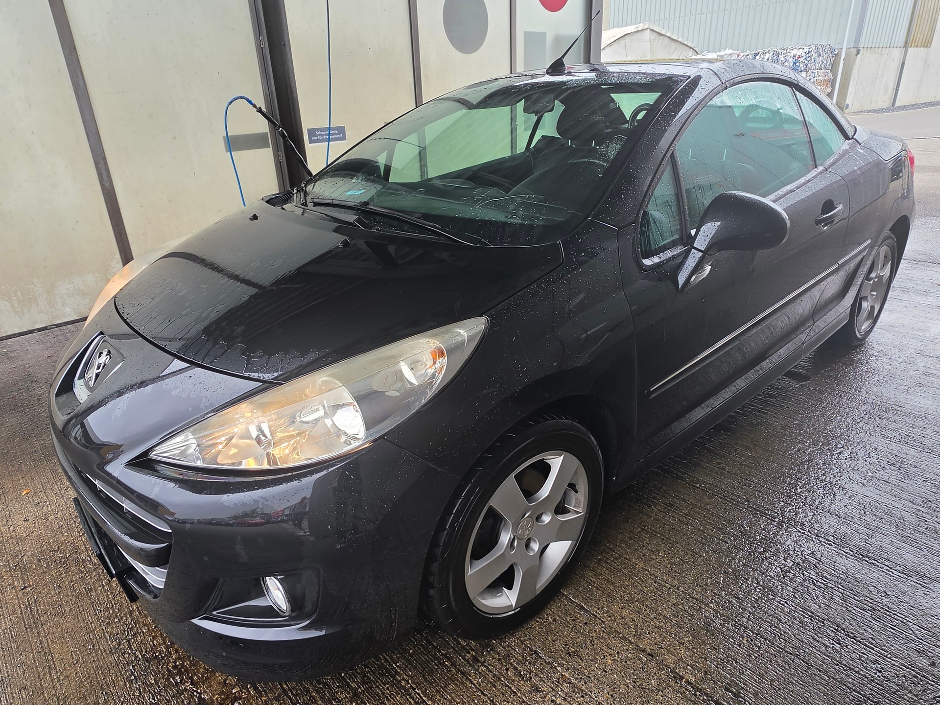 PEUGEOT 207 CC 1.6 16V Allure-image-1