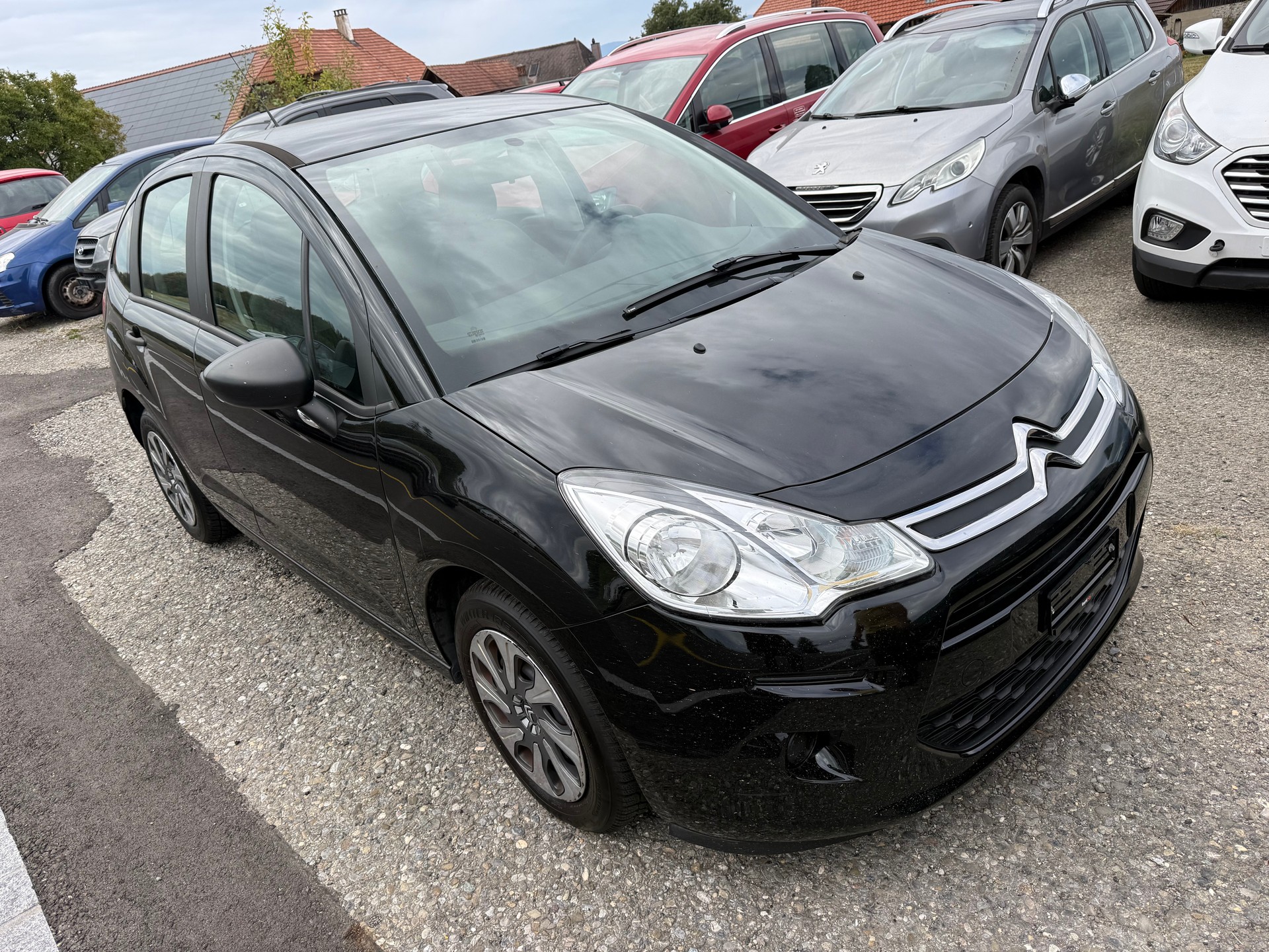 CITROEN C3 1.0i Attraction-image-1