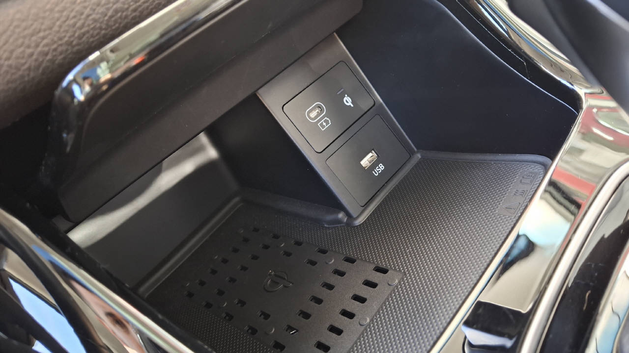 HYUNDAI i30 1.5 T-GDi Vertex-image-14