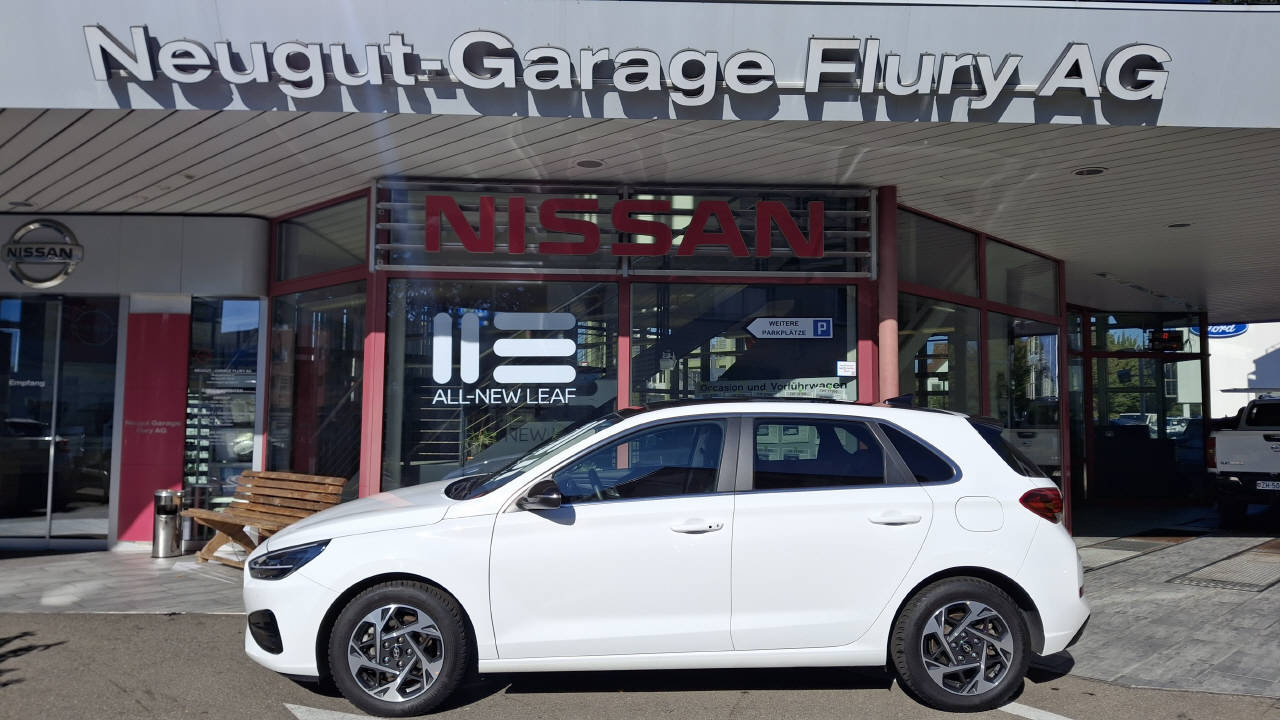 HYUNDAI i30 1.5 T-GDi Vertex-image-0
