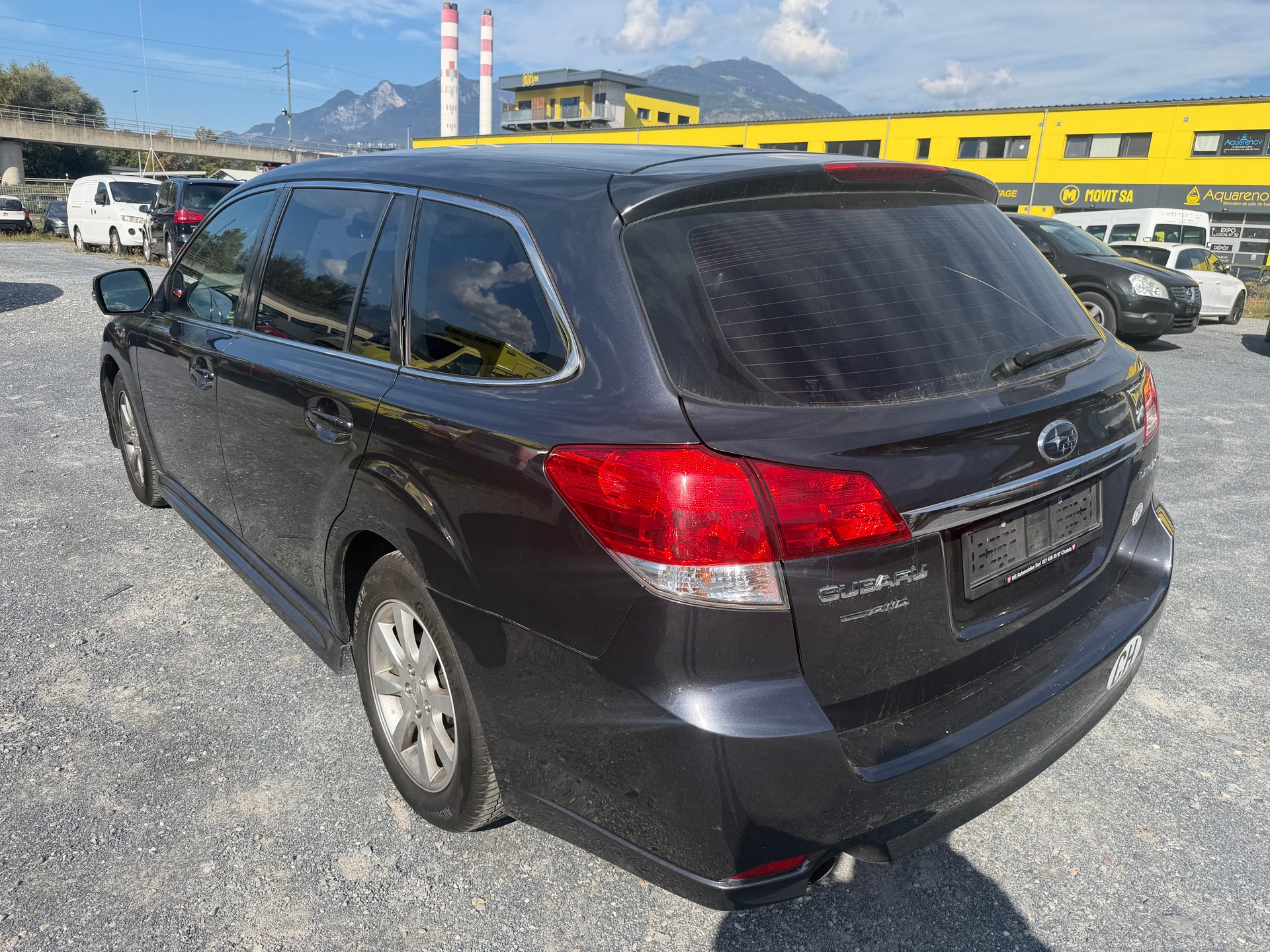 SUBARU Legacy 2.0i Advantage AWD Lineartronic-image-3