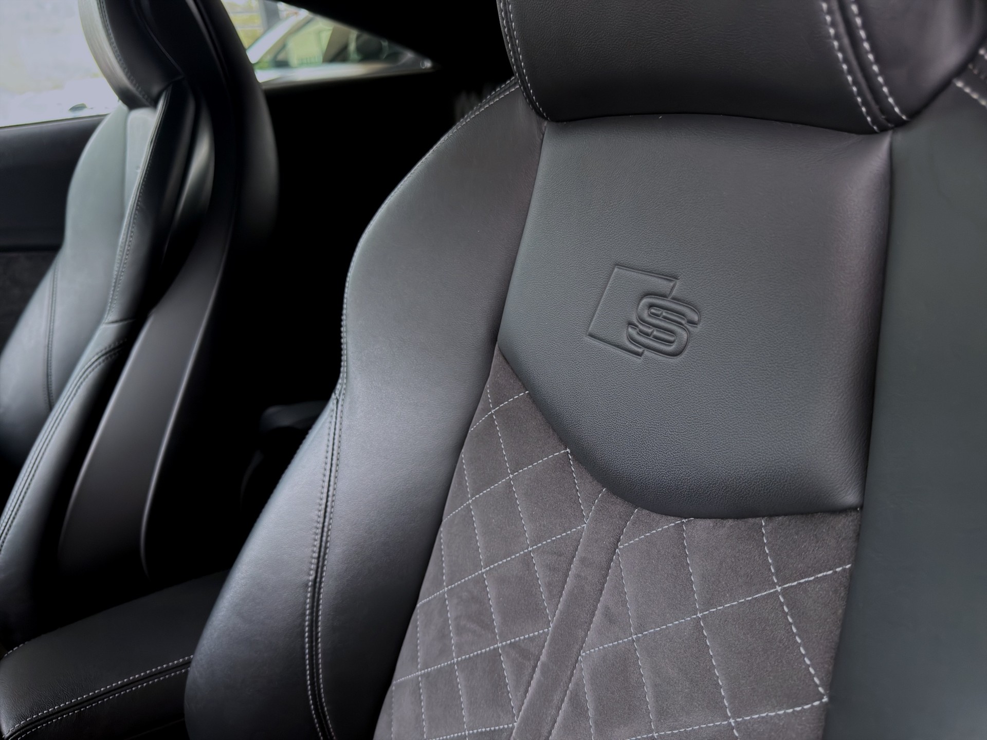 AUDI TTS Coupé 2.0 TFSI quattro S-tronic*Ab MFK,1 Jahr oder 20'000km Garantie auf Motor und Getriebe*-image-20