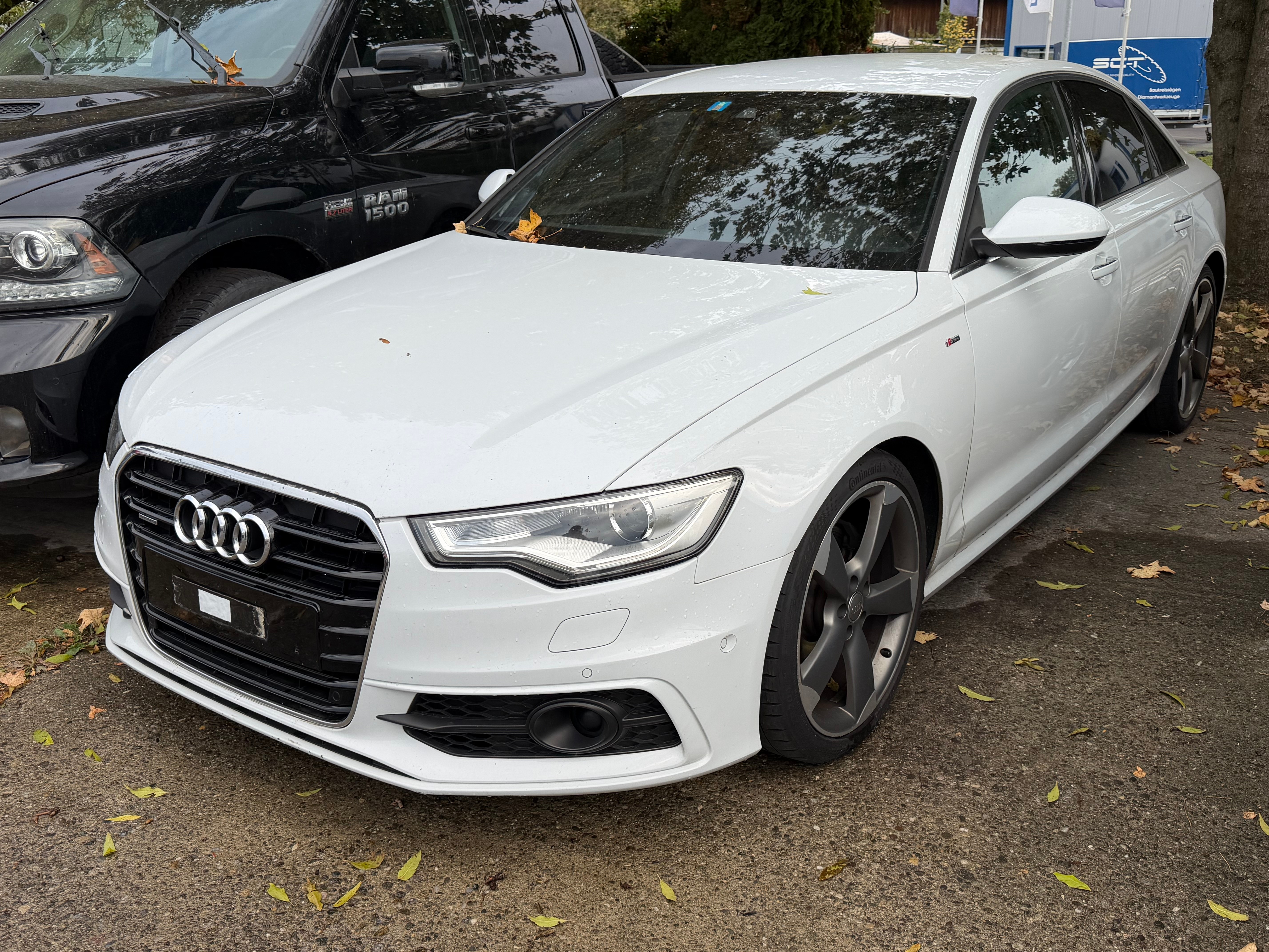 Car photo