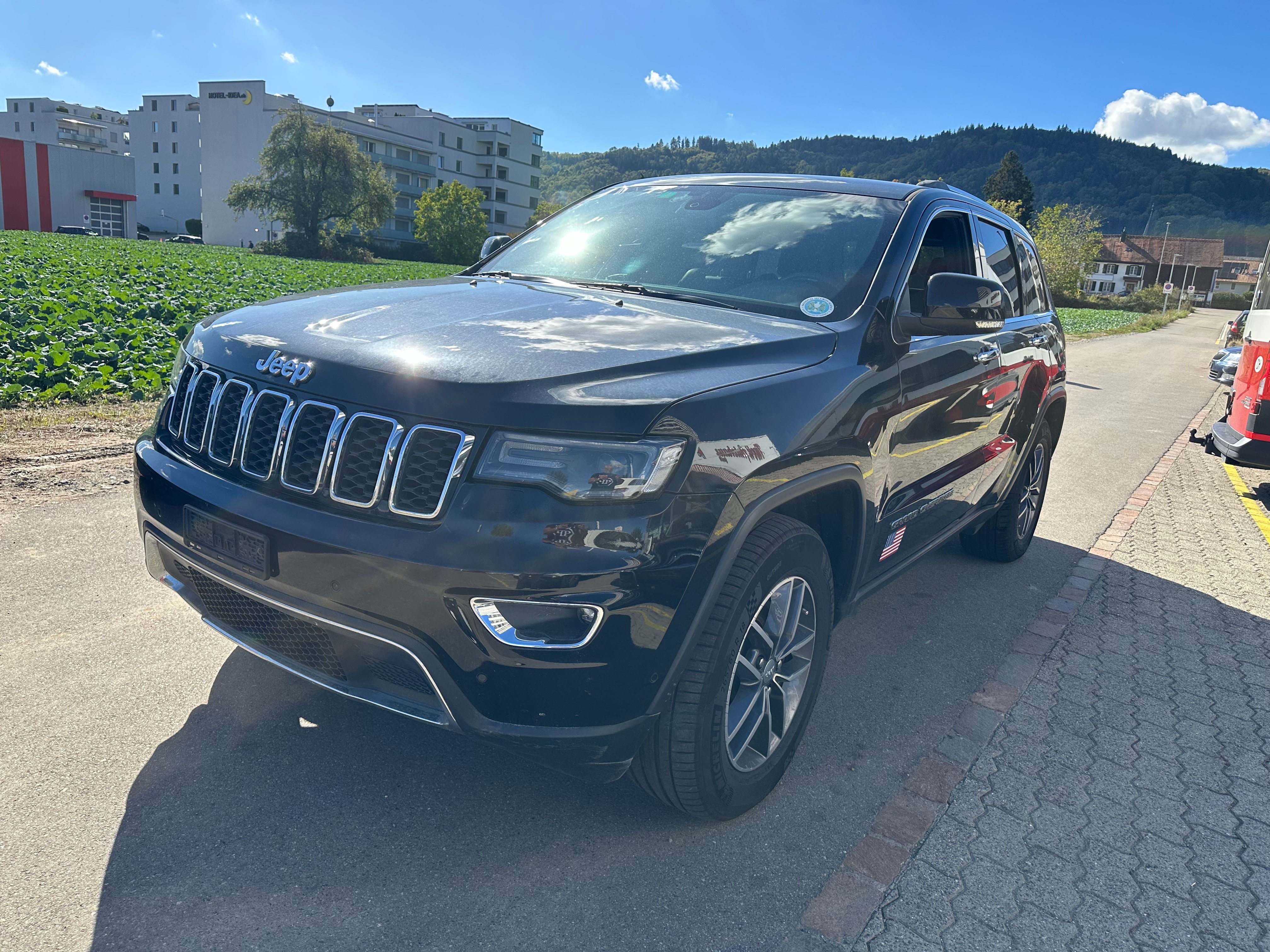 Car photo