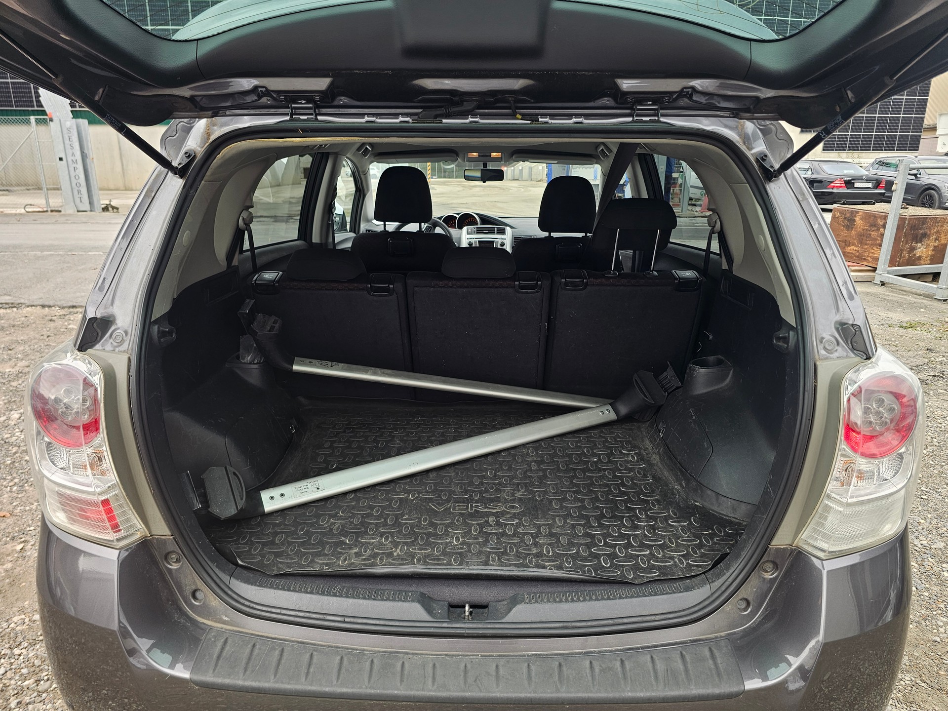 TOYOTA Verso 1.8 Family-image-6