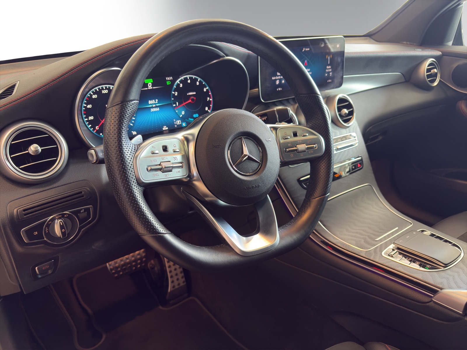MERCEDES-BENZ GLC Coupé 200 AMG Line Plus 4Matic 9G-Tronic-image-8