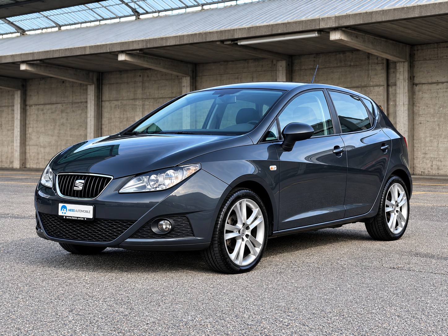SEAT Ibiza 1.6 Style DSG-image-8
