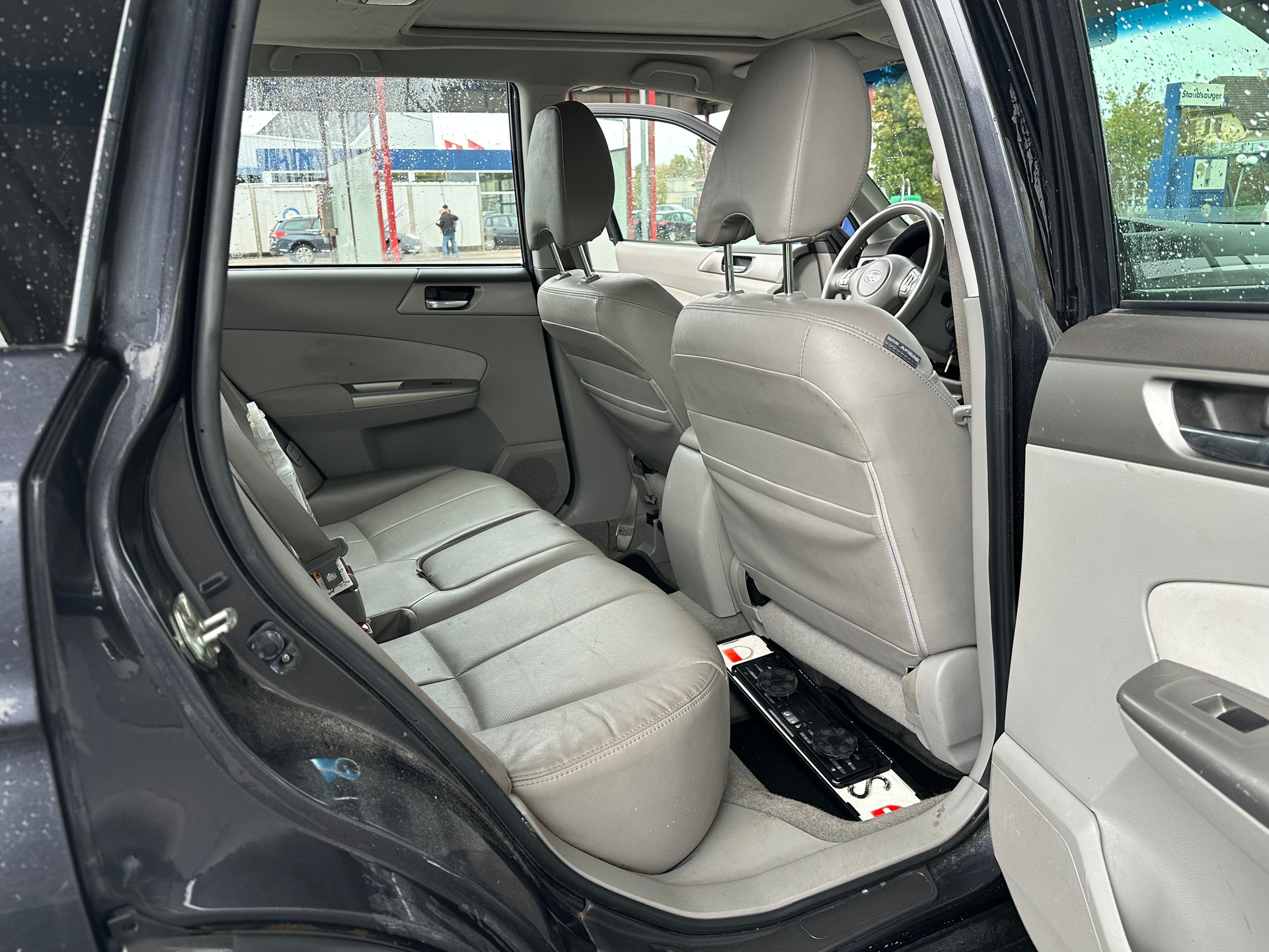 SUBARU Forester 2.0D XS Comfort-image-11