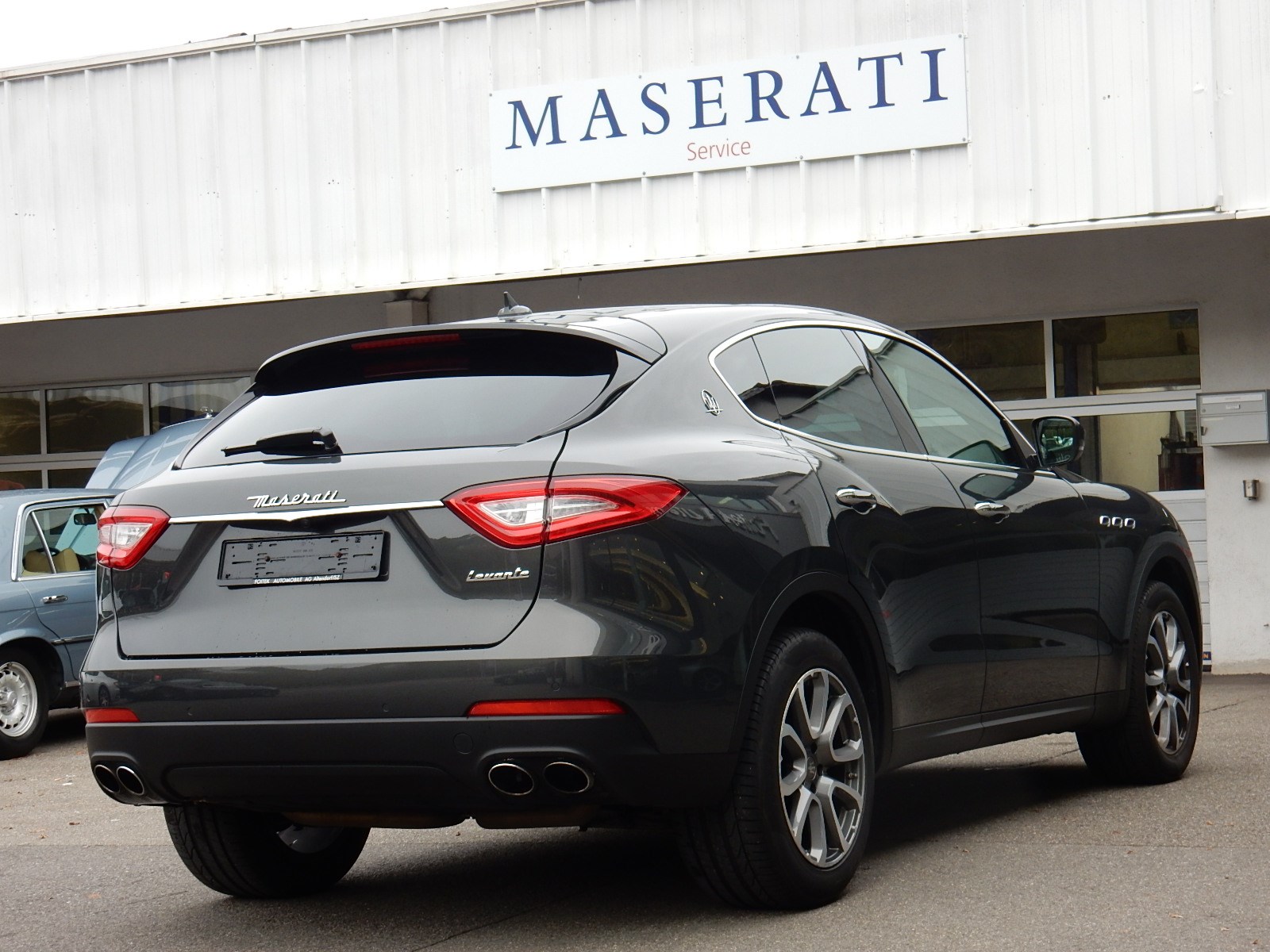 MASERATI Levante S 3.0 V6-image-3