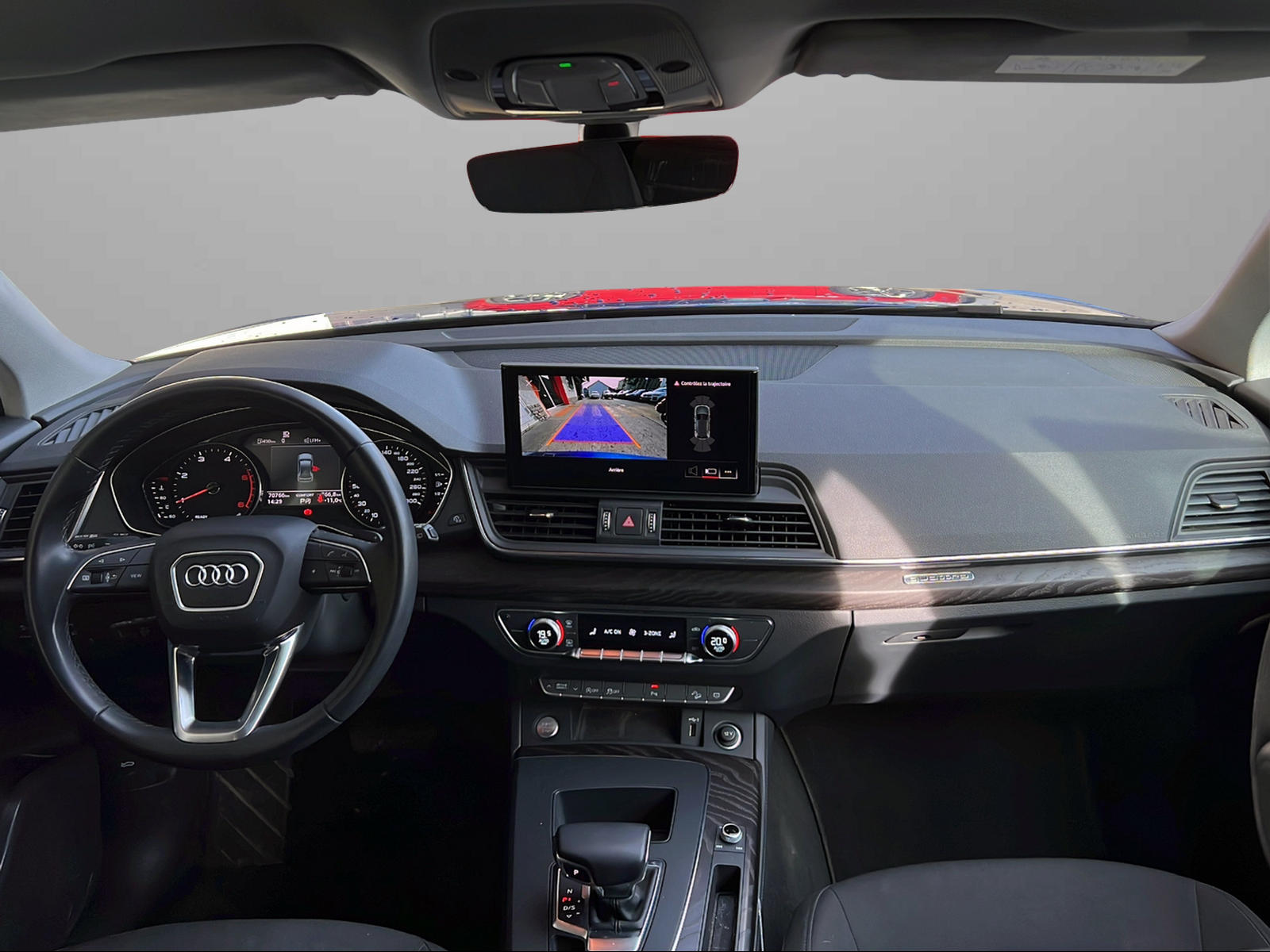 AUDI Q5 40 TDI advanced quattro S-tronic-image-9